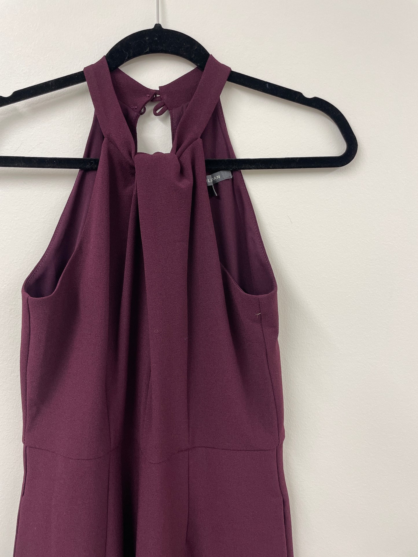 Julia Jordan halter jump suit Size 4 / EUC