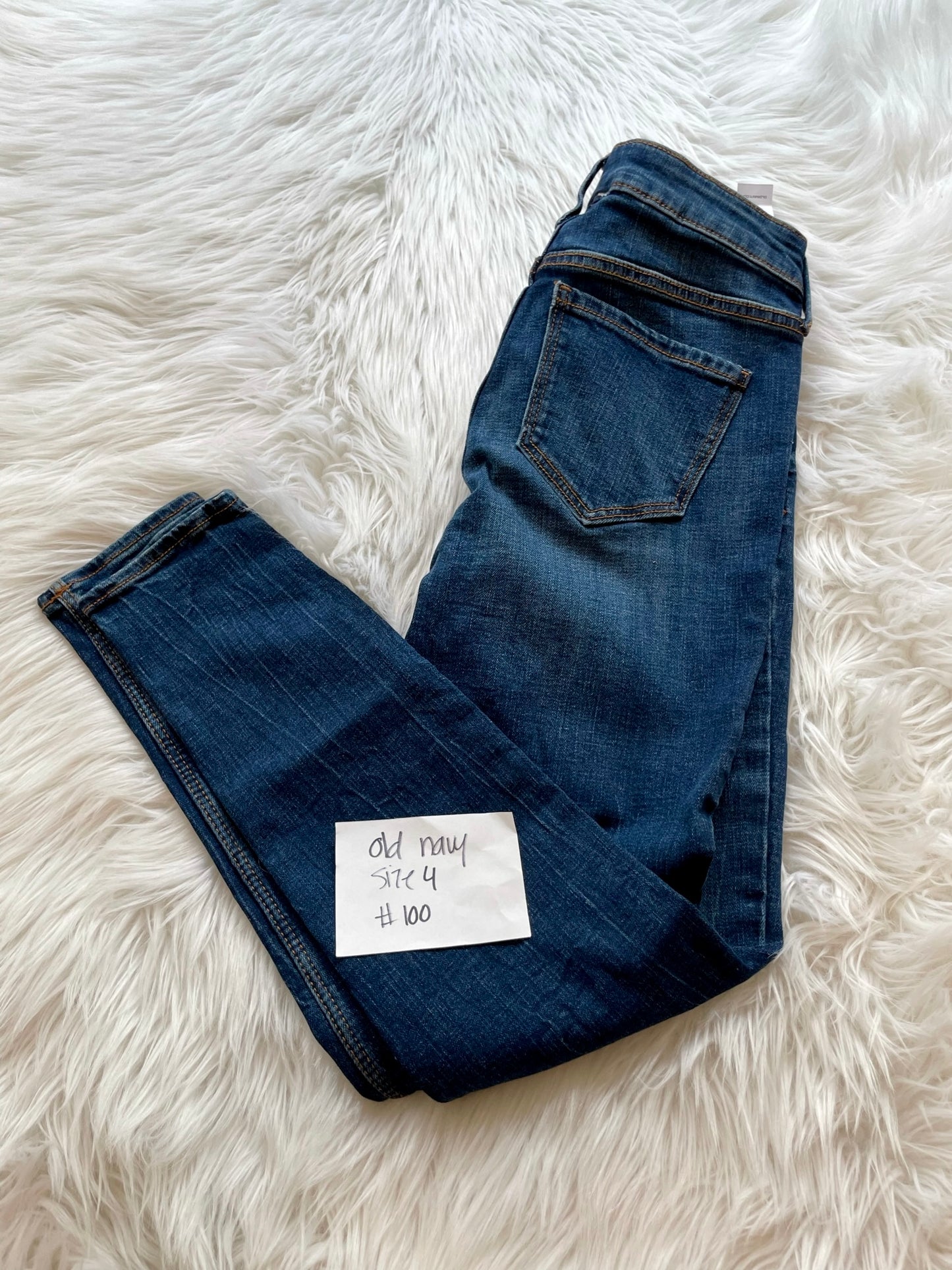 Old Navy Rockstar skinny Size 4/EUC