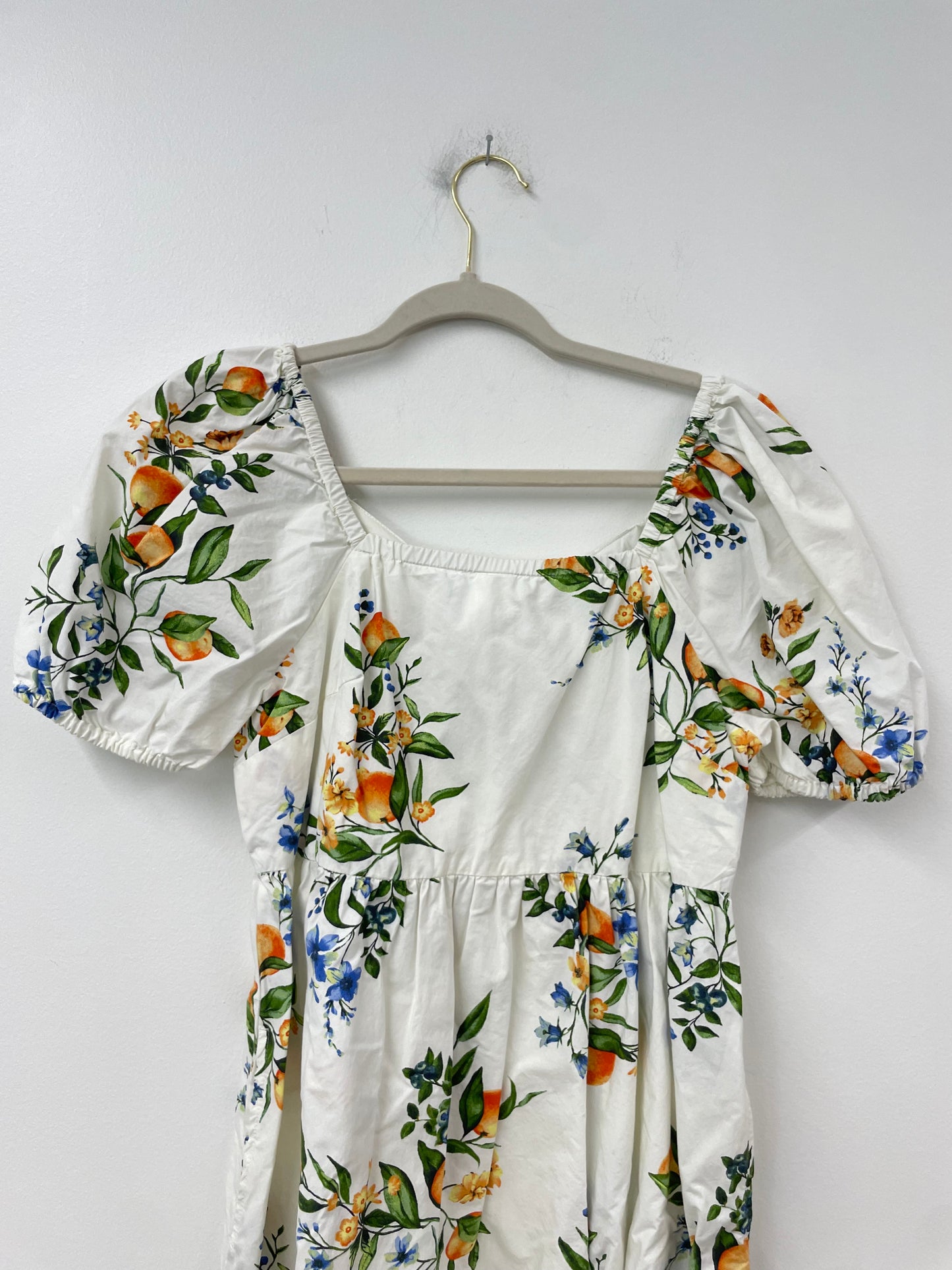 Time and Tru puffed sleeve tie back mini dress Size S / EUC