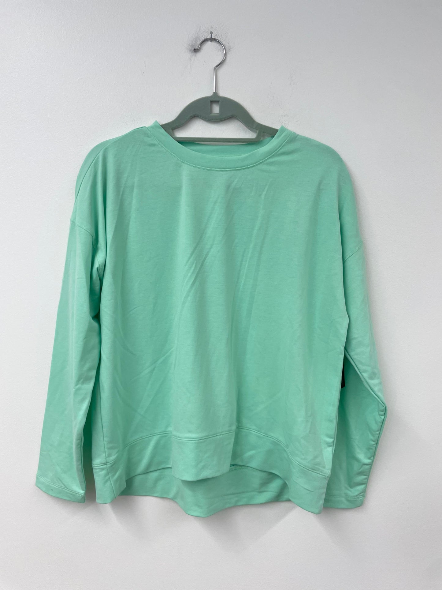 Avia long sleeve tee Size L / NWT