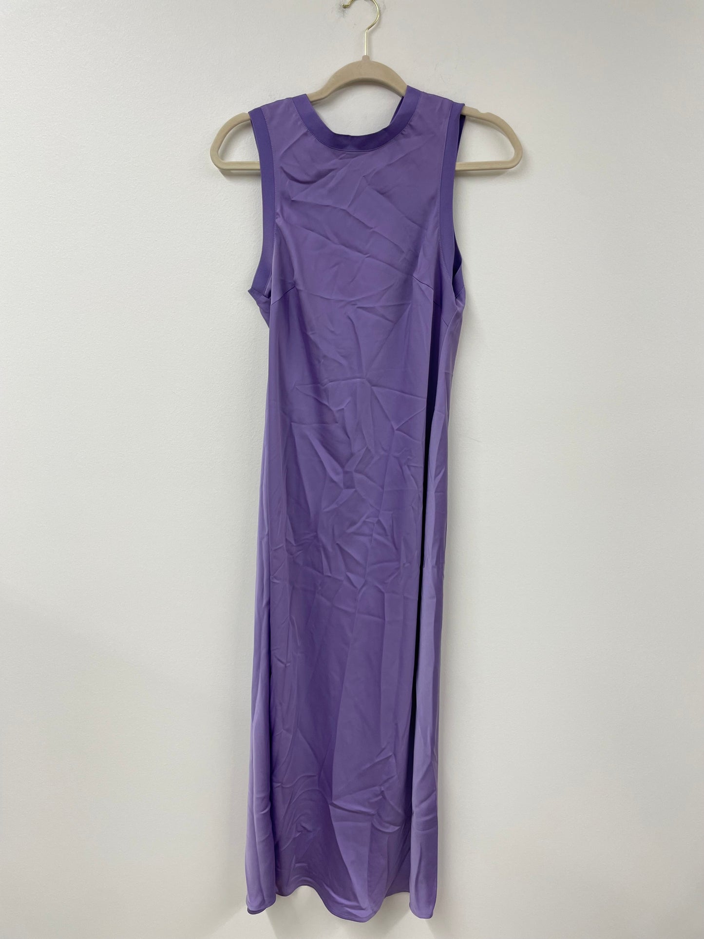 Scoop crew neck satin midi dress Size S / EUC
