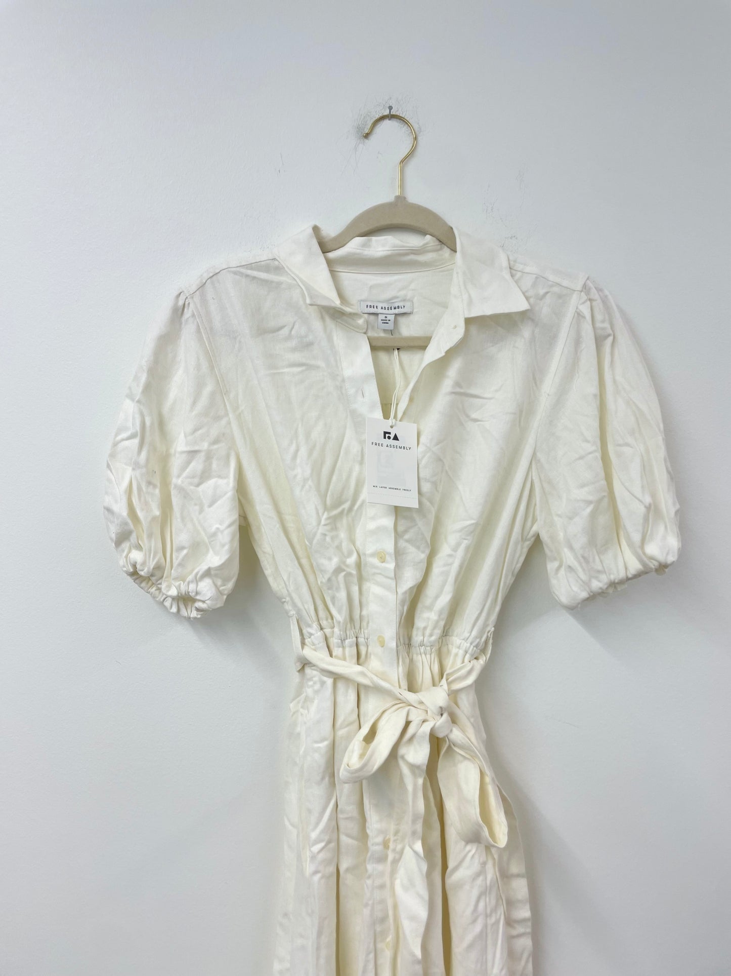 Free Assembly woven button up midi dress Size S / NWT