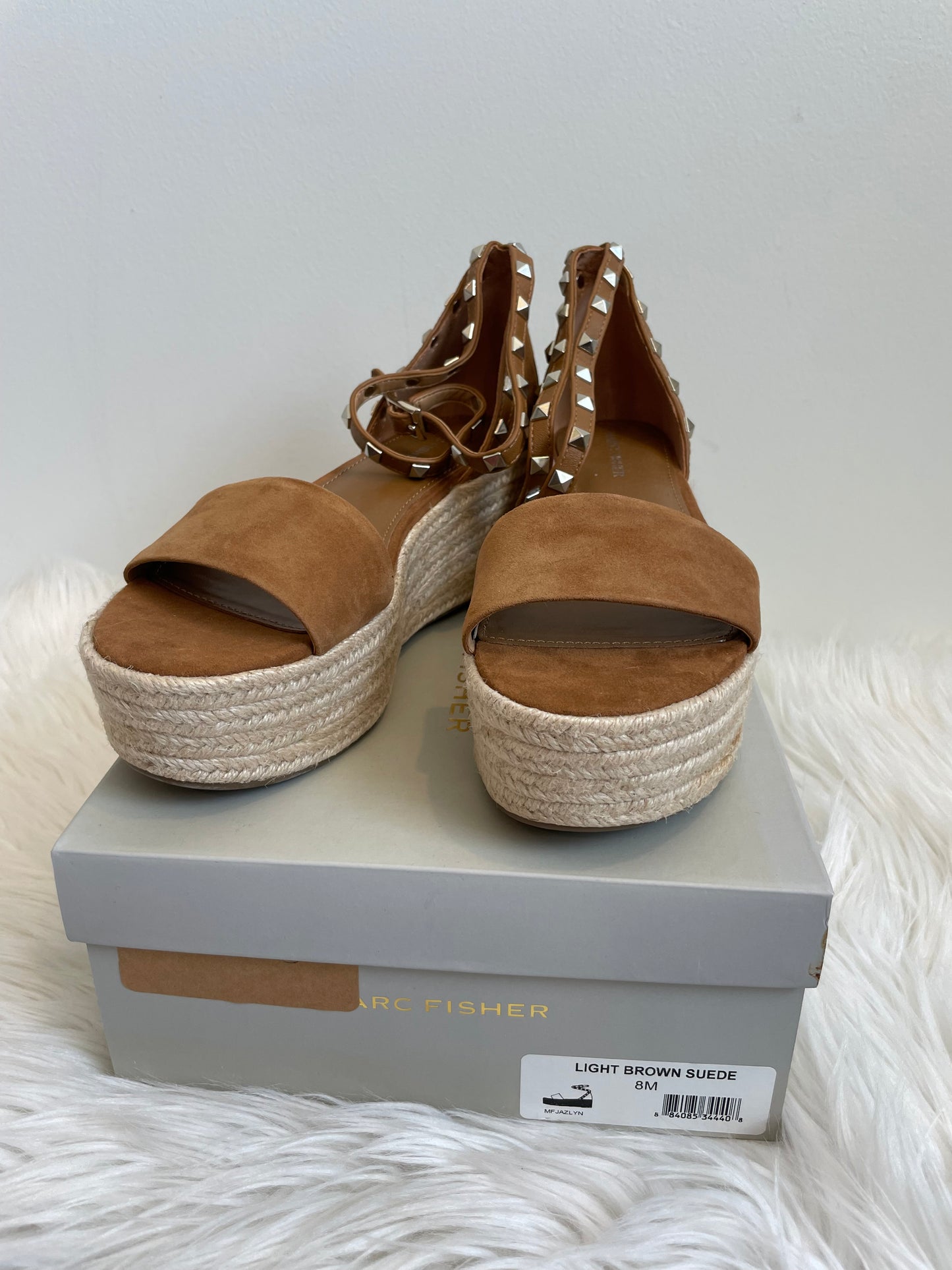 Marc Fisher light brown suede platform sandals Size 8