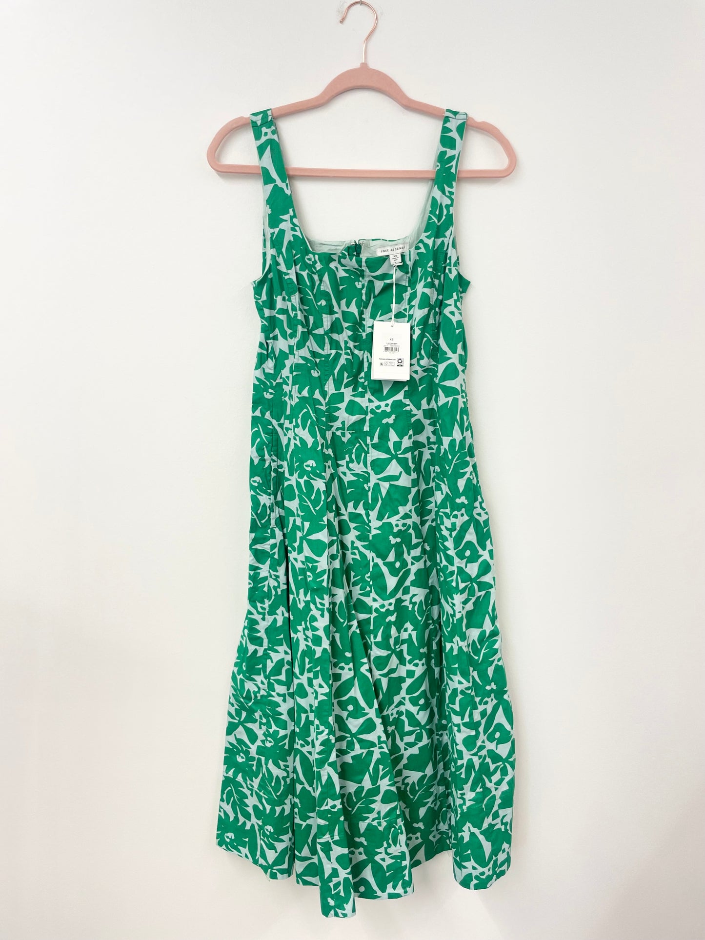 Free Assembly sleeveless midi dress Size XS /NWT
