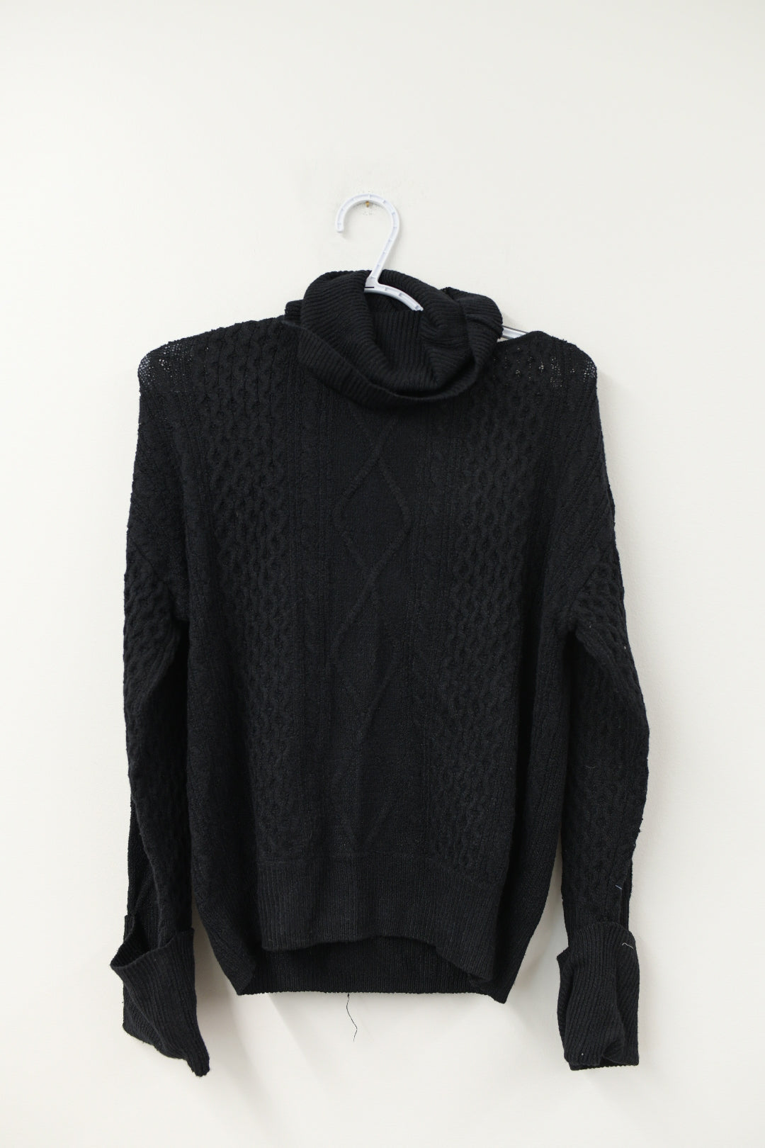 Sofia turtleneck sweater with open shoulder detail Size M / EUC