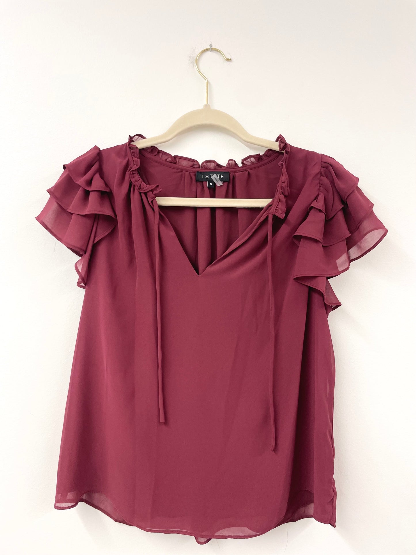 1State ruffle sleeveless blouse Size S /EUC