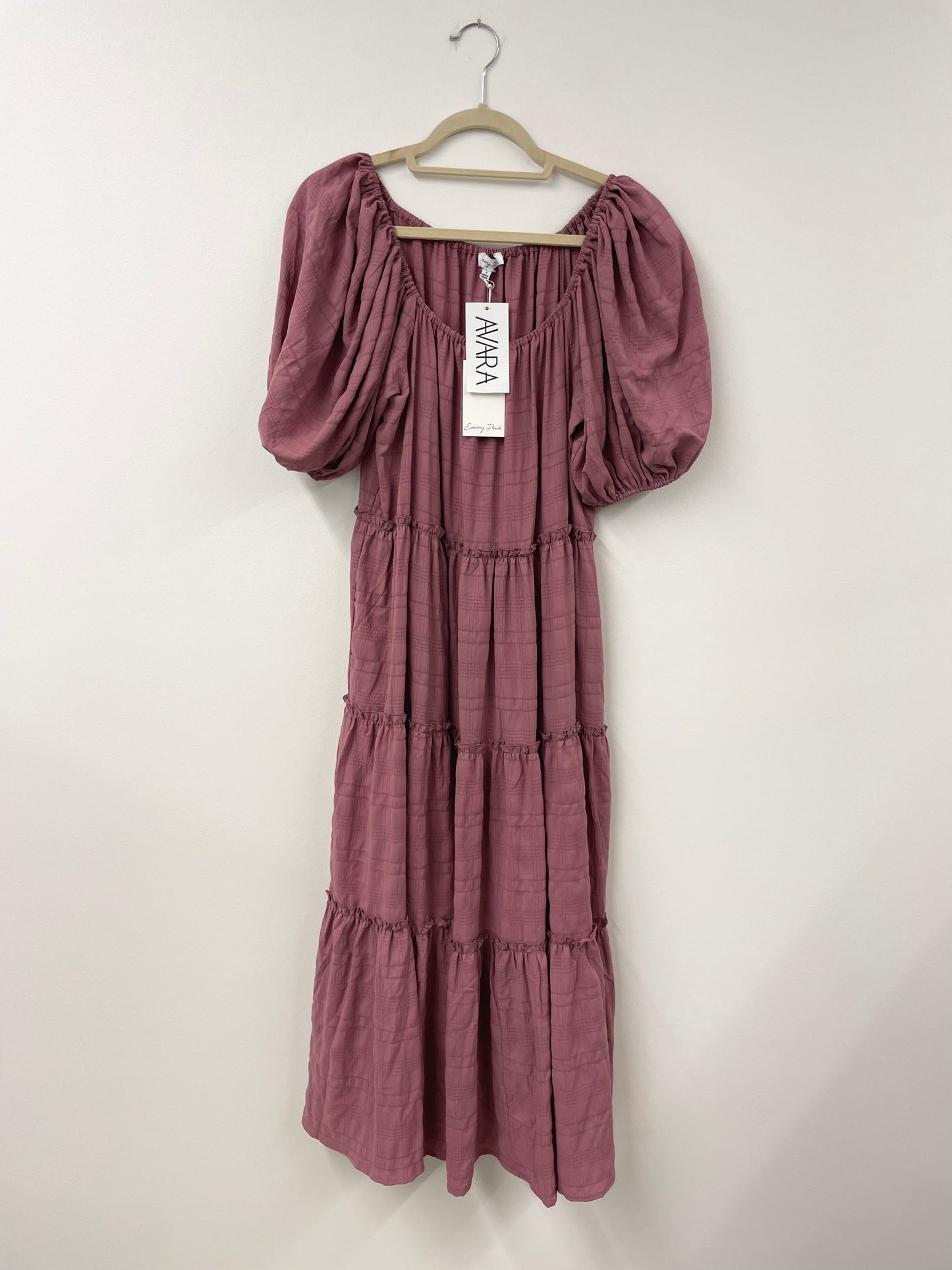 Avara -Emory Park puffed sleeve maxi dress Size S /NWT