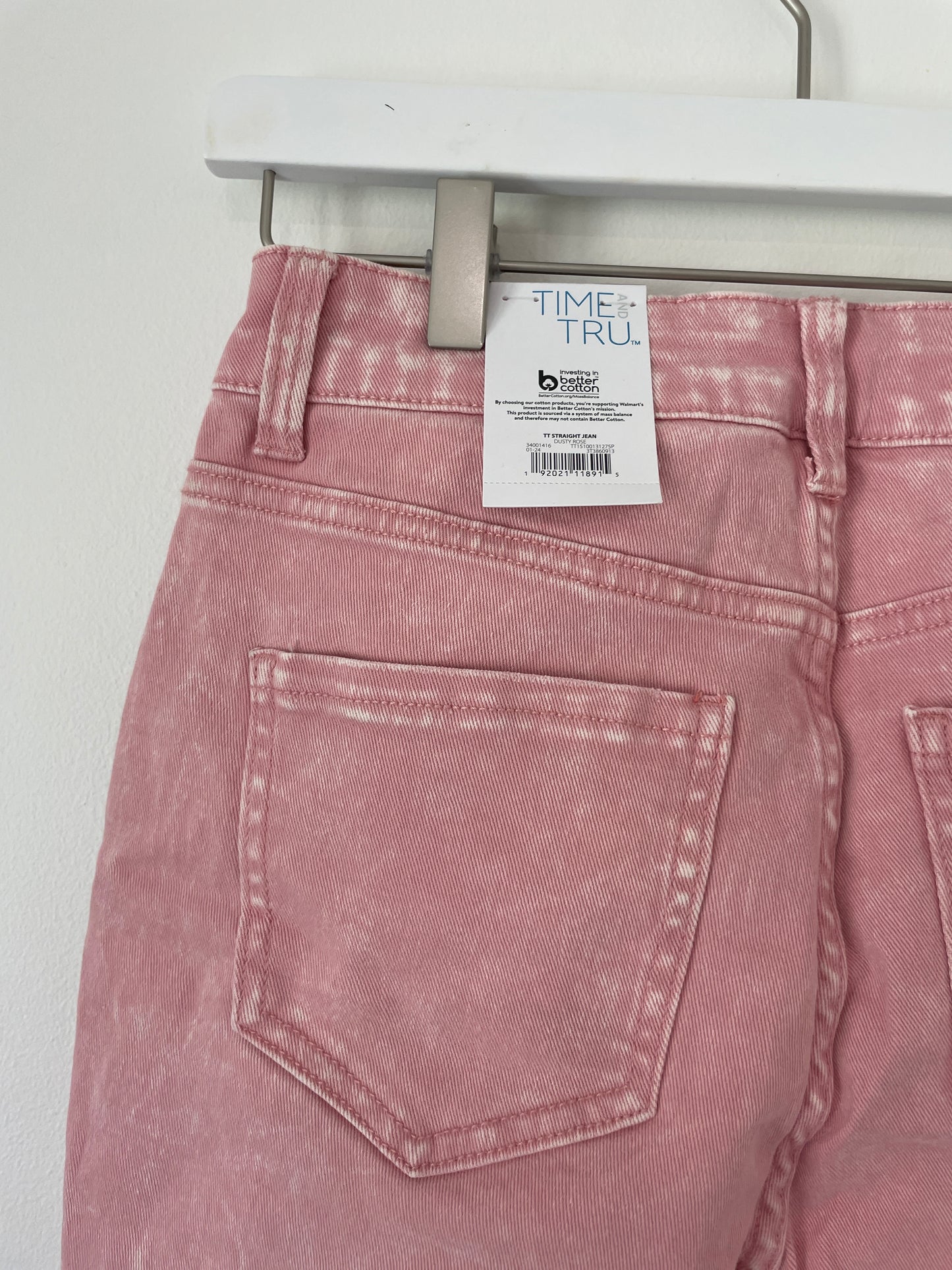 Time & Tru pink straight jeans high rise Size 4 / NWT