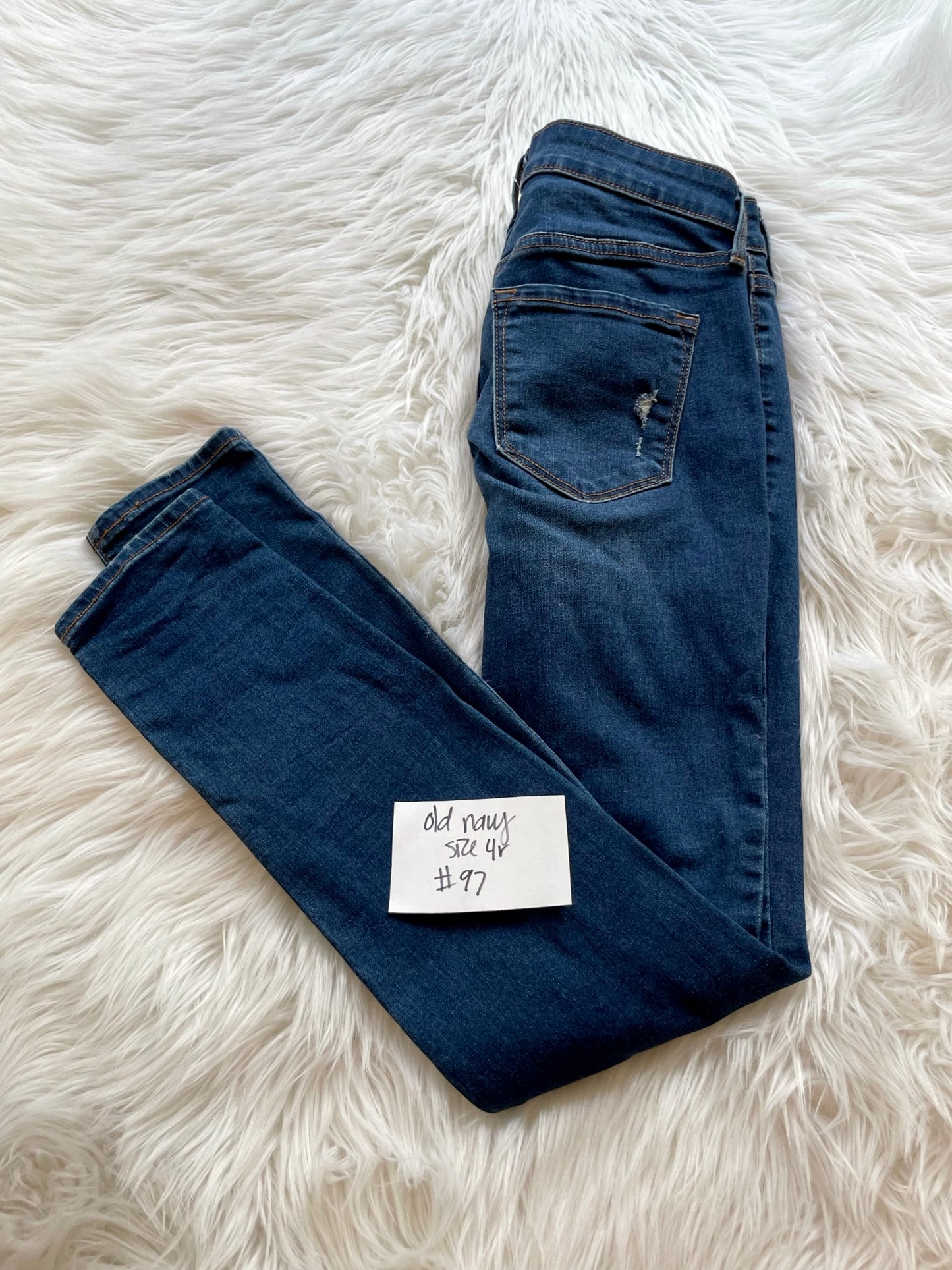Old Navy Rockstar skinny Size 4r/EUC