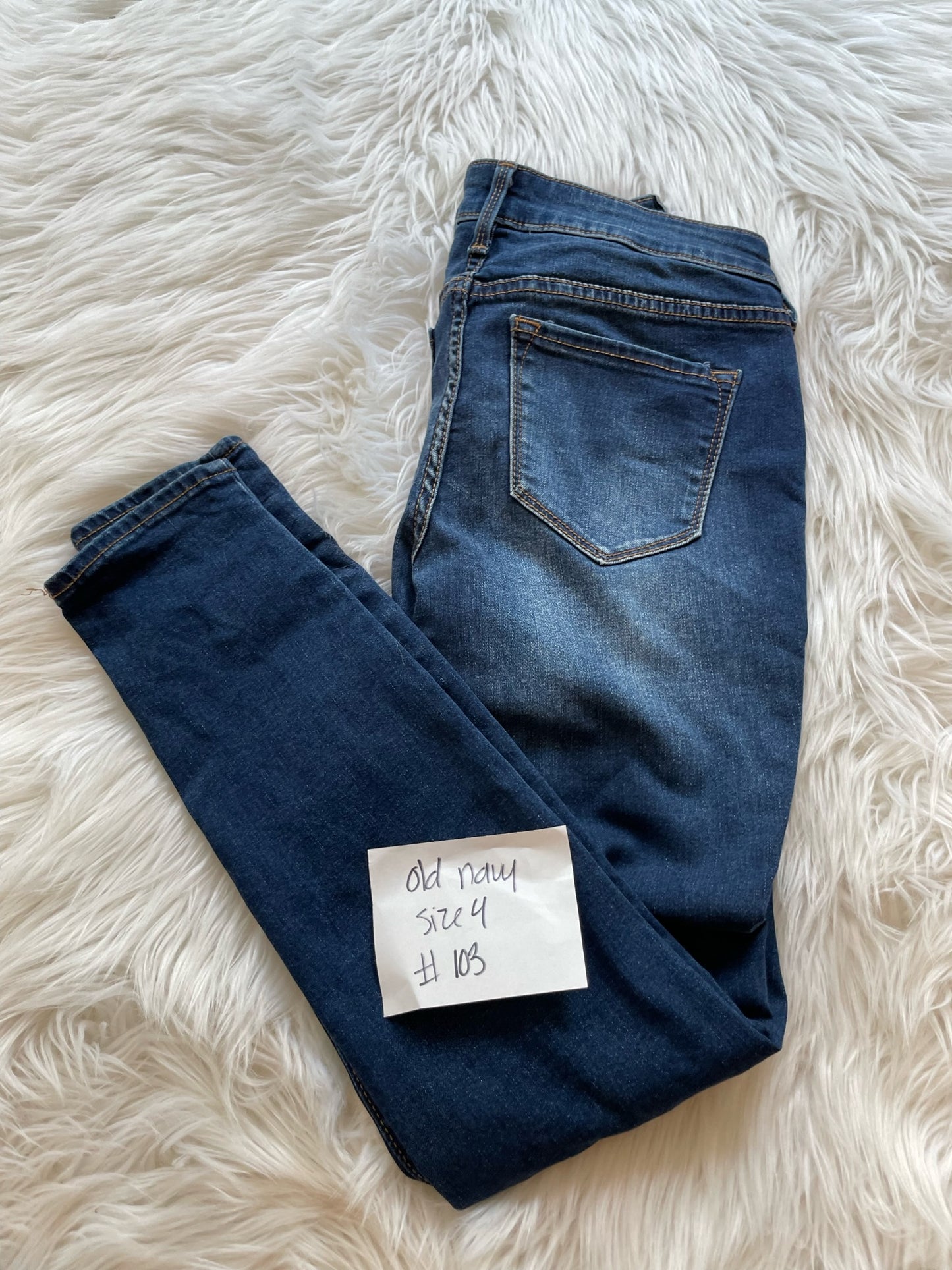 Old Navy Rockstar skinny Size 4/EUC