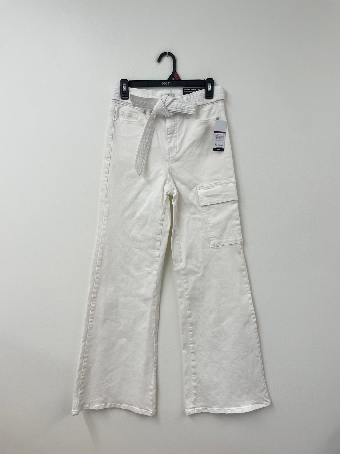 Sofia super high rise wide leg jeans Size 6 / NWT