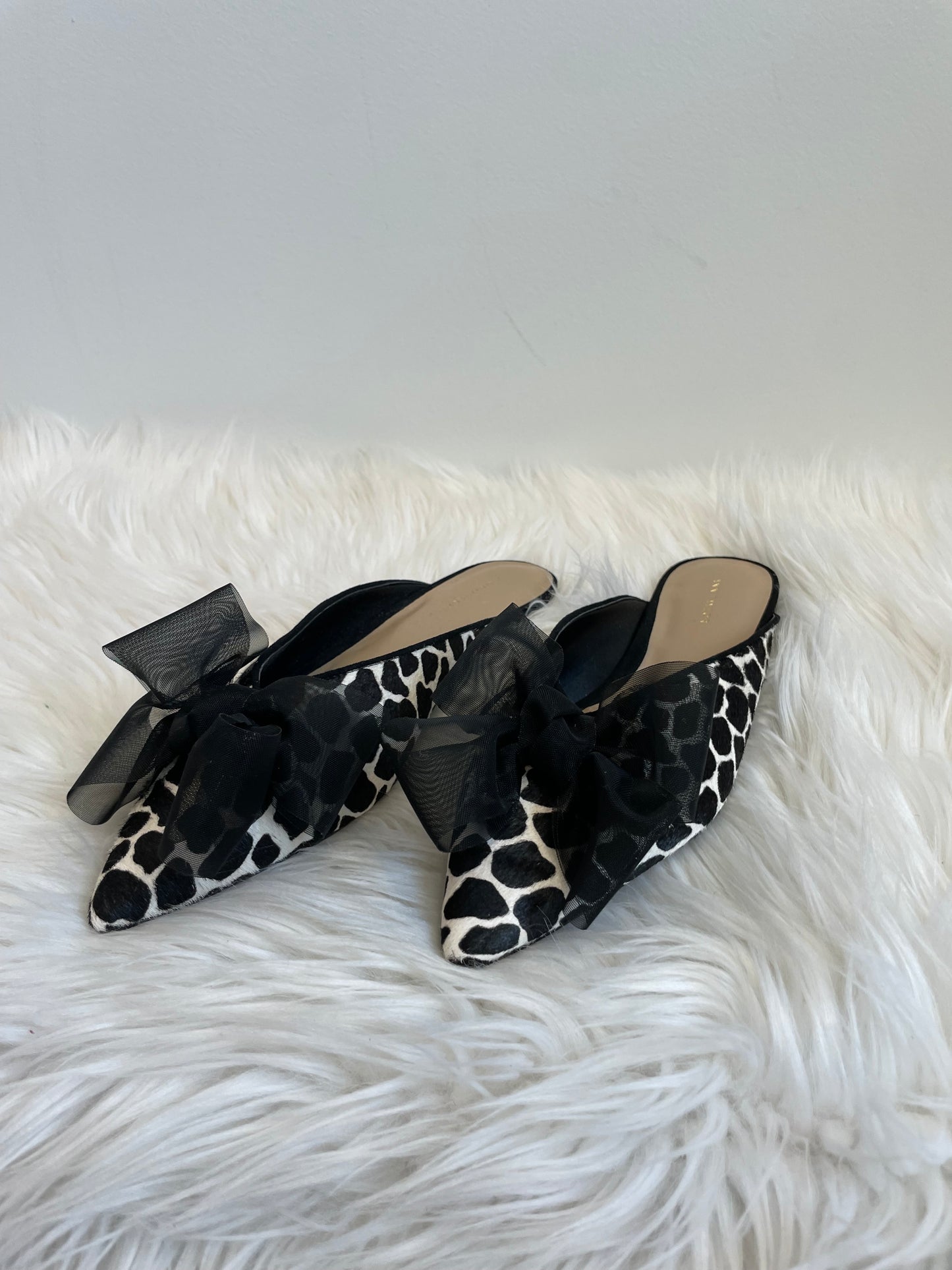 Ann Taylor Marvaa Giraffe Haircalf Bow Slide Missy shoes Size 8.5