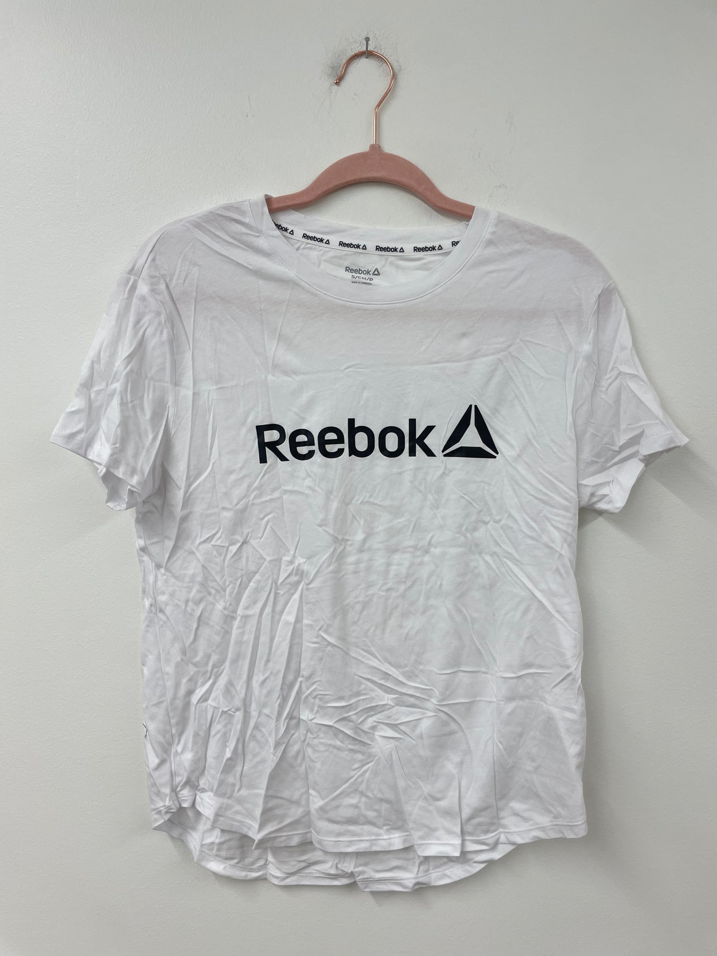 Reebok short sleeve top Size S /EUC