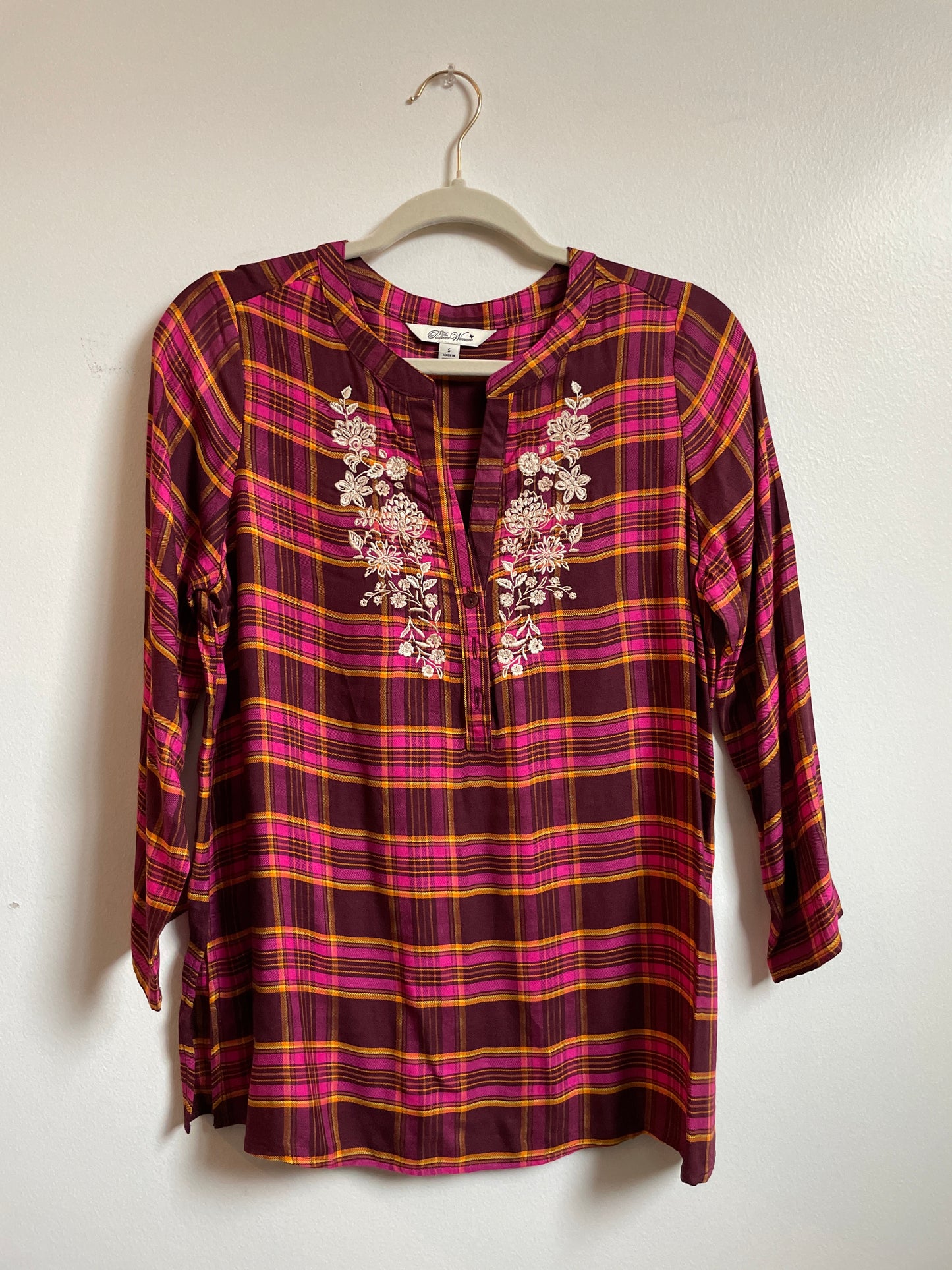 Pioneer Woman embroidered paid tunic 3/4 sleeve shirt \ Size S \ EUC