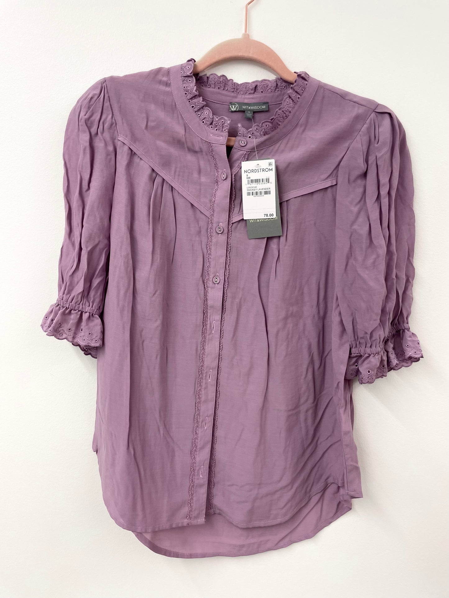 Wit & Wisdom eyelet accent top Size S /NWT