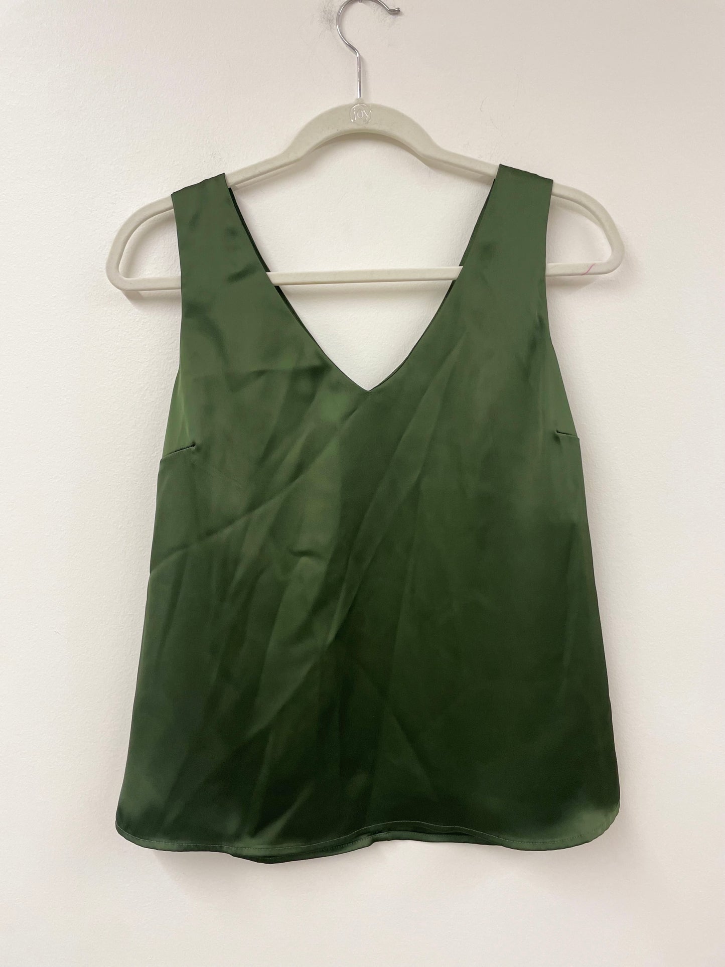 Scoop satin tank top Size S / NWT