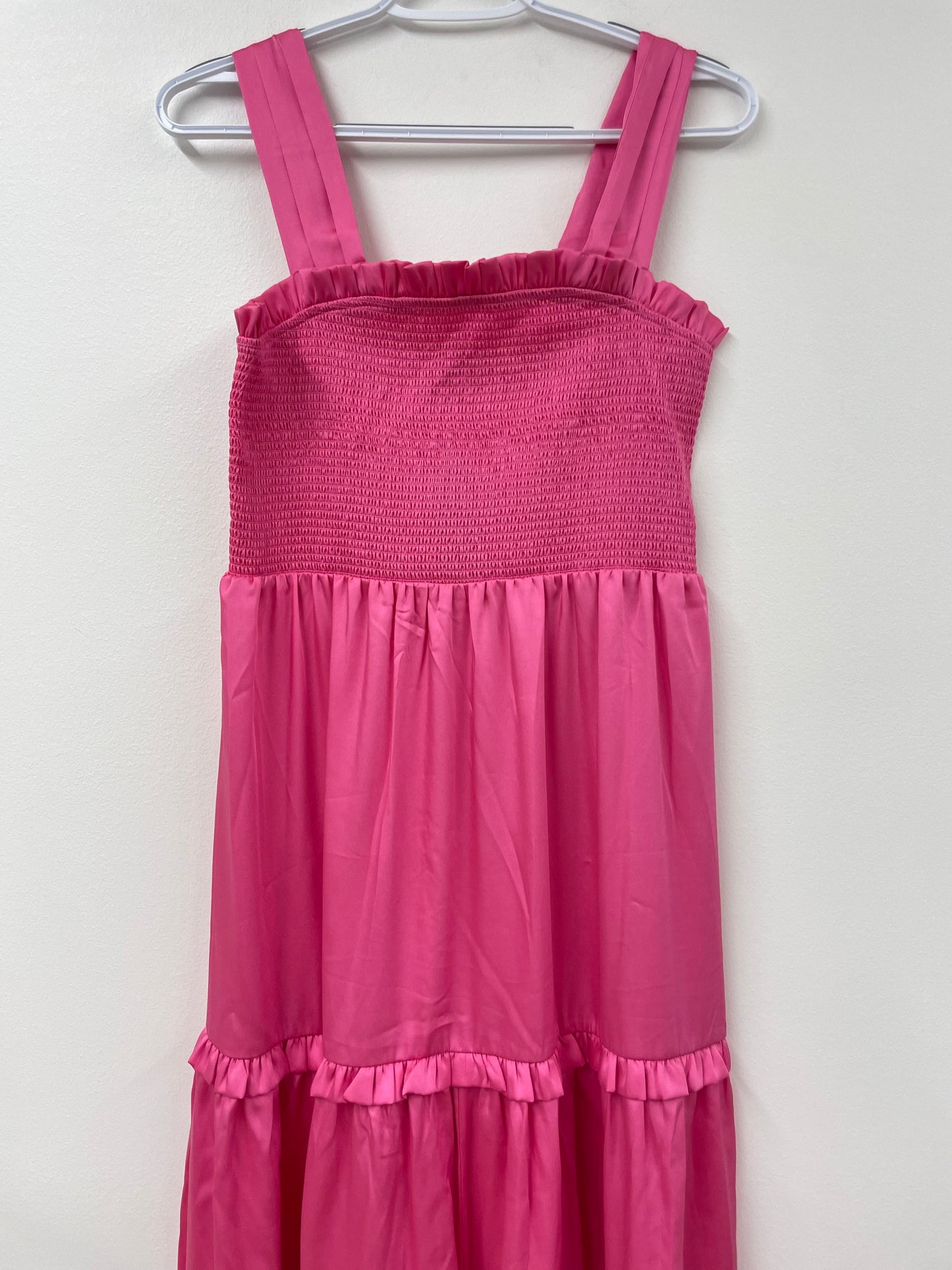 Express smocked tiered maxidress Size S / NWT