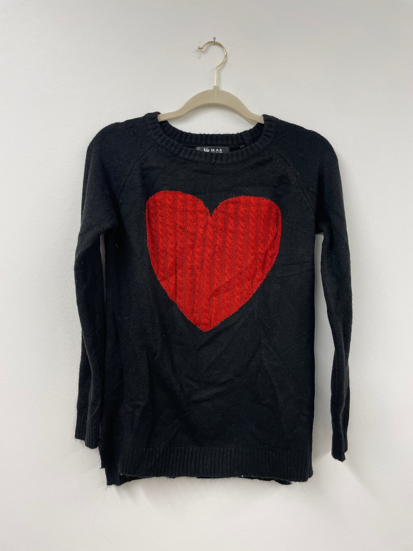 Ye MAK sweater Size S /EUC