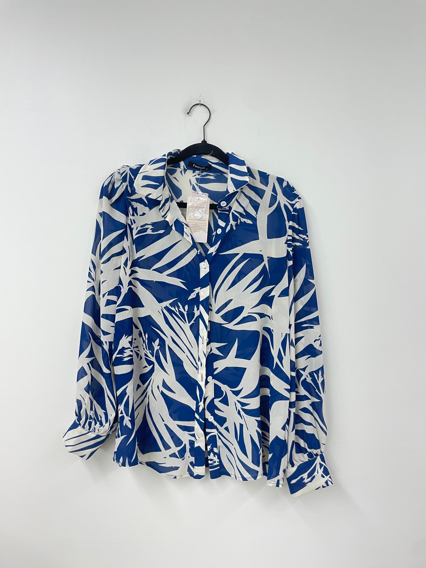 Amazon long sleeve button down blouse Size S /NWT