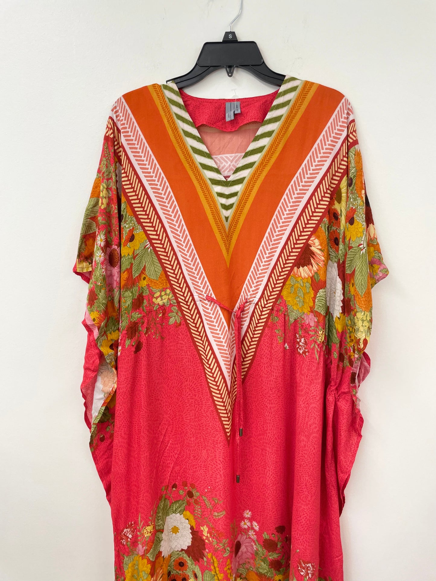Bl-nk London v-neck kafton One Size / EUC