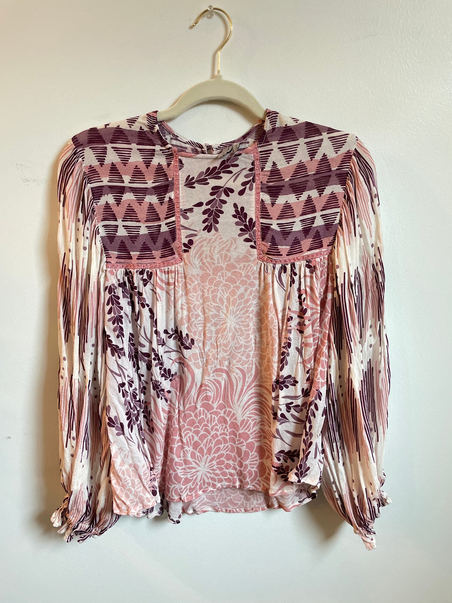 Bl^nk London long sleeve blouse / Size XS / EUC
