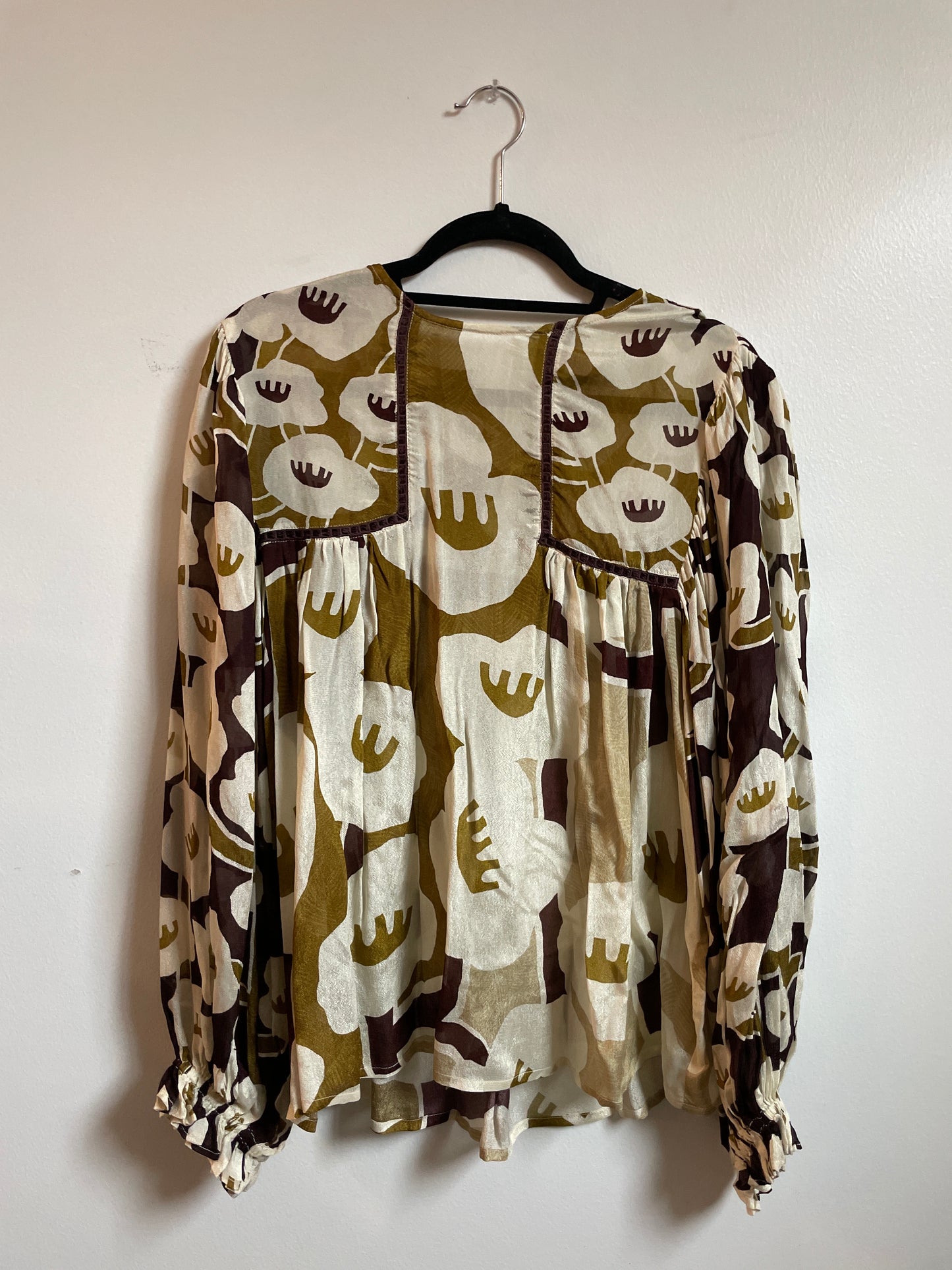 Bl^nk London long sleeve blouse / Size S / EUC