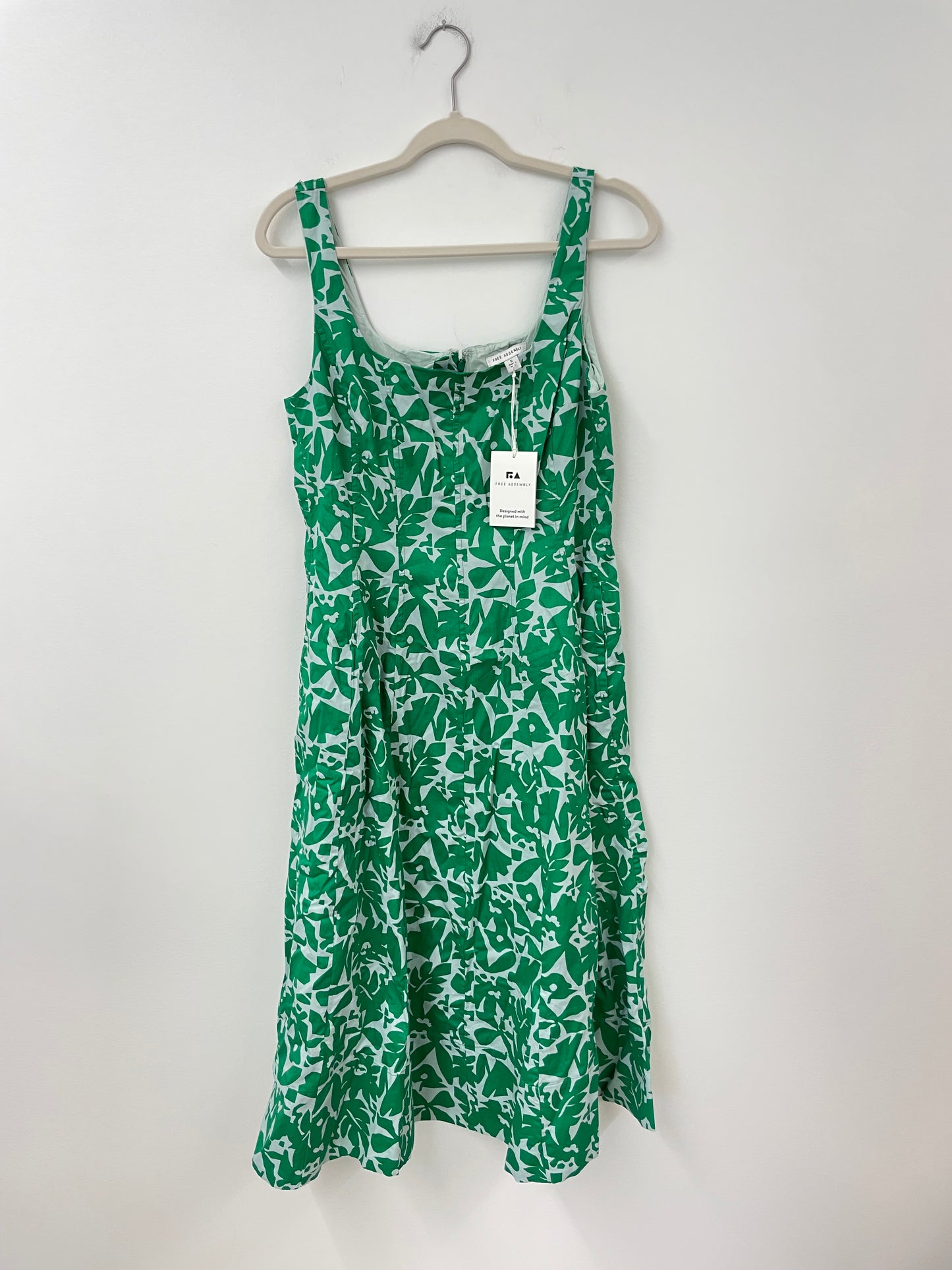 Free Assembly paneled midi dress Size S / NWT
