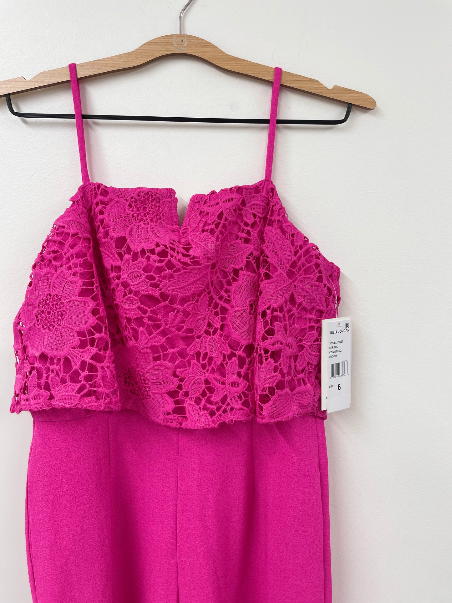 Julia Jordan jumpsuit Size 6 /NWT