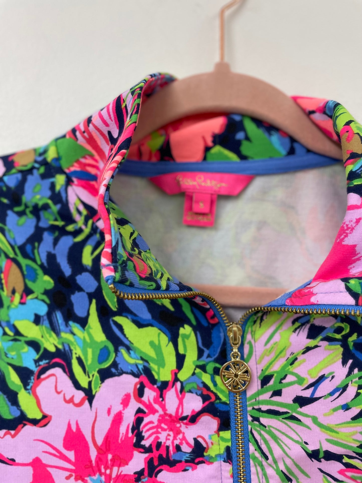 Lily Pulitzer zip up jacket Size S / EUC