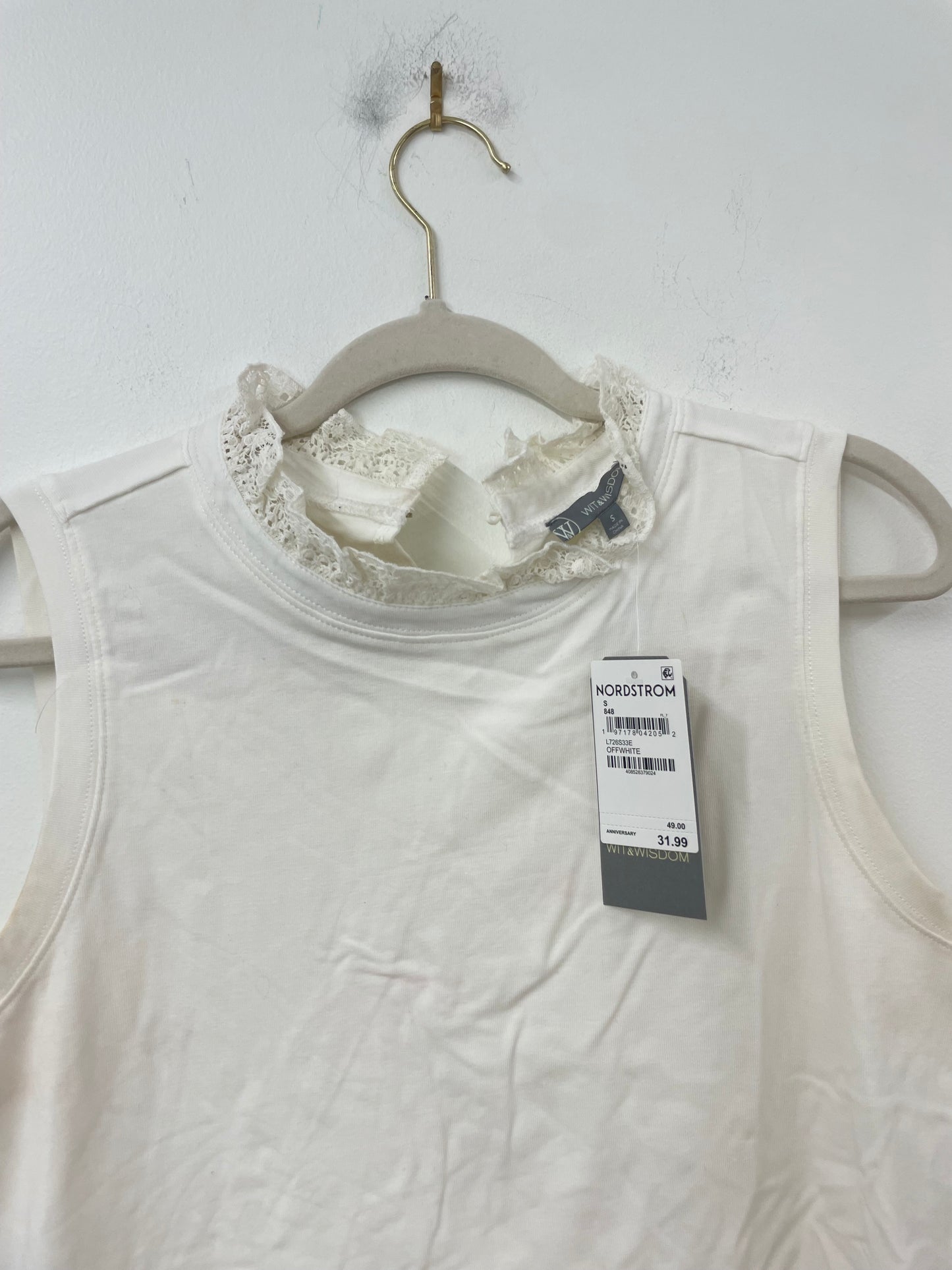 Wit & Wisdom lace neck trim tank Size S / NWT