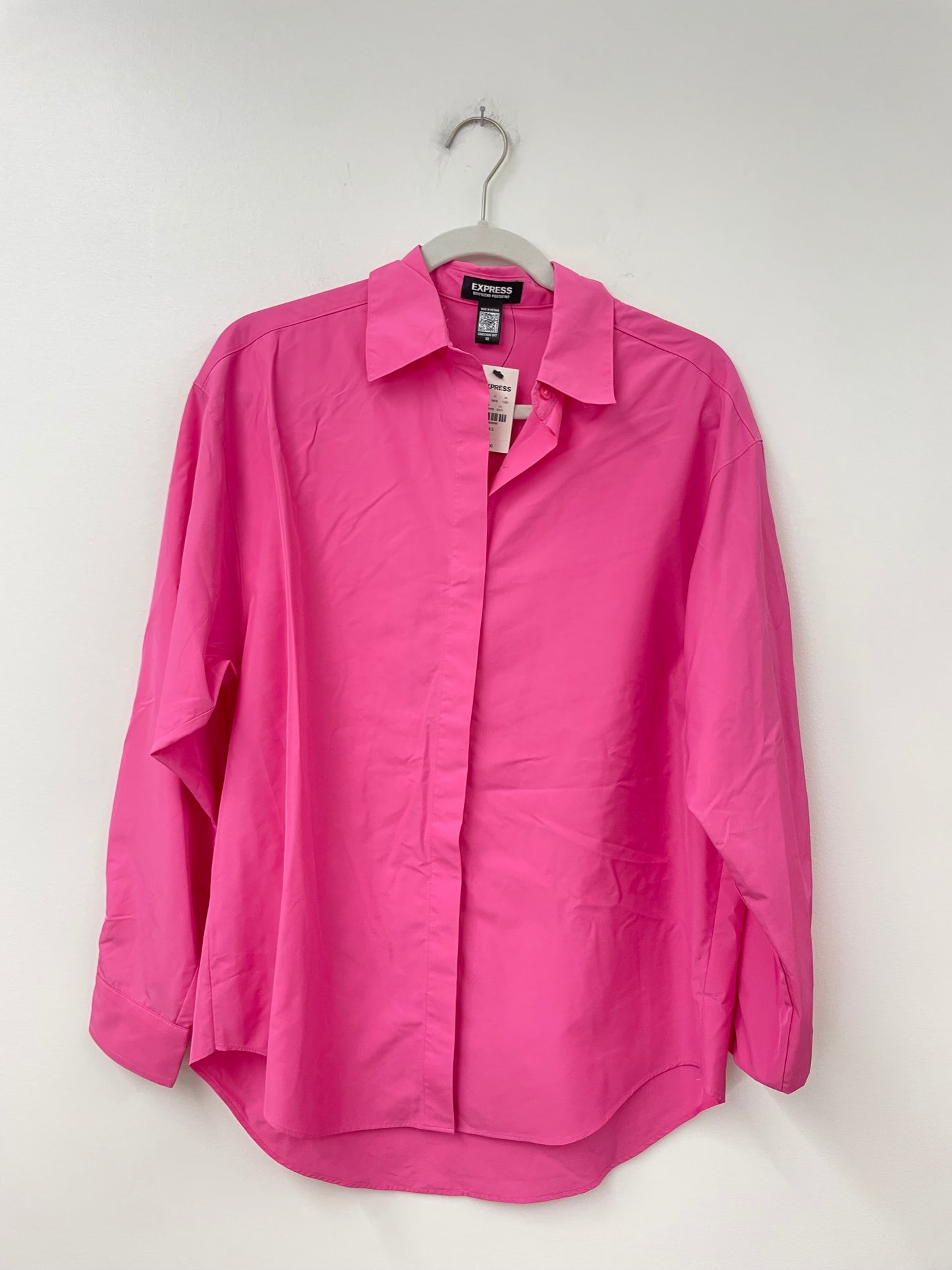 Expresses long sleeve button up Size XS fits like a S/ NWT