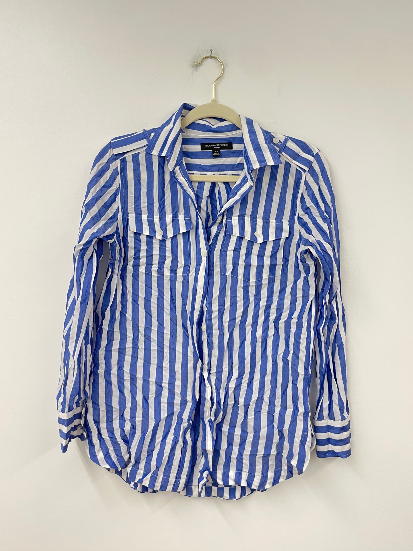 Banana Republic button up blouse Size XS / EUC