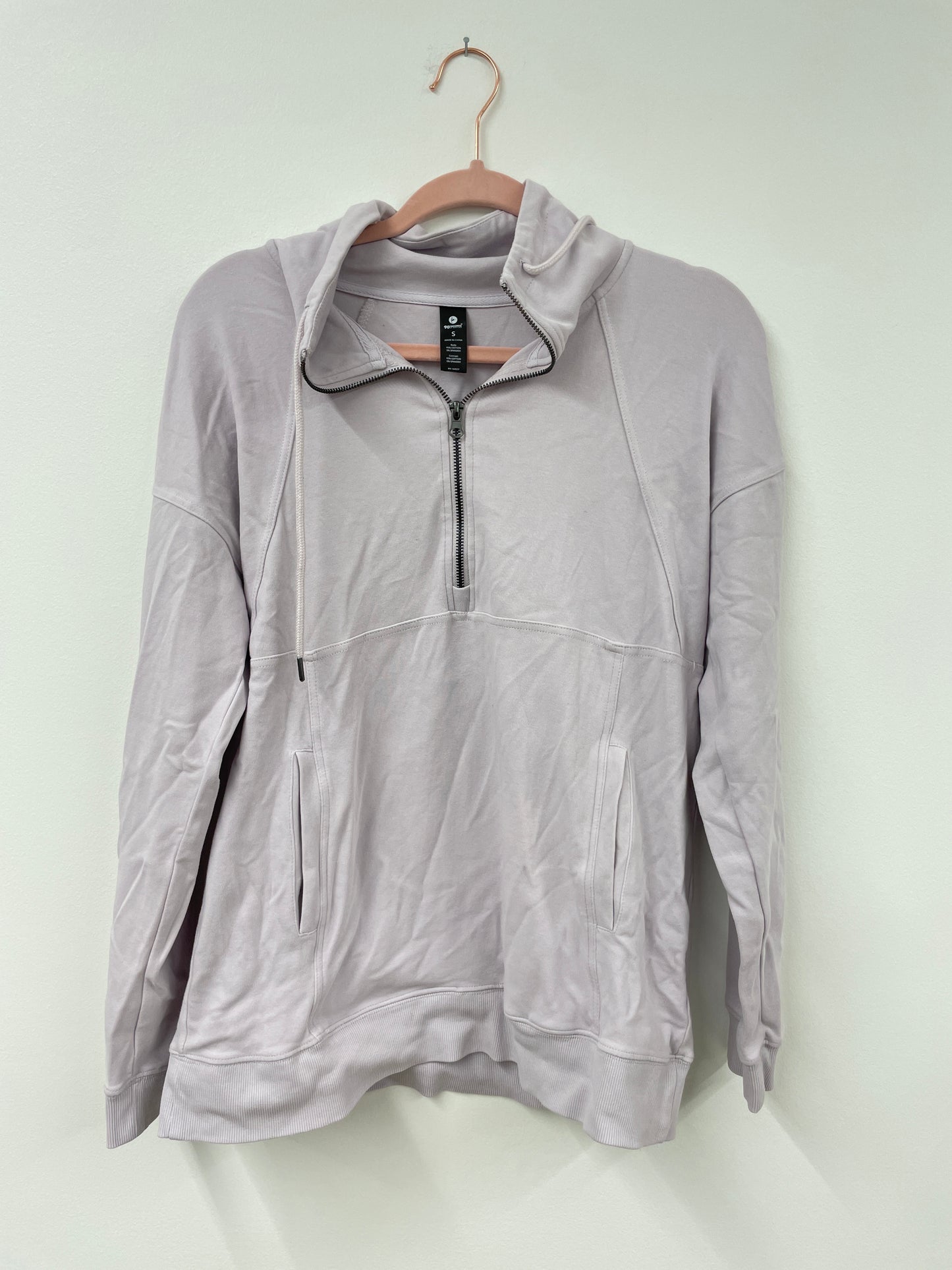 90 Degree pullover Size S / EUC