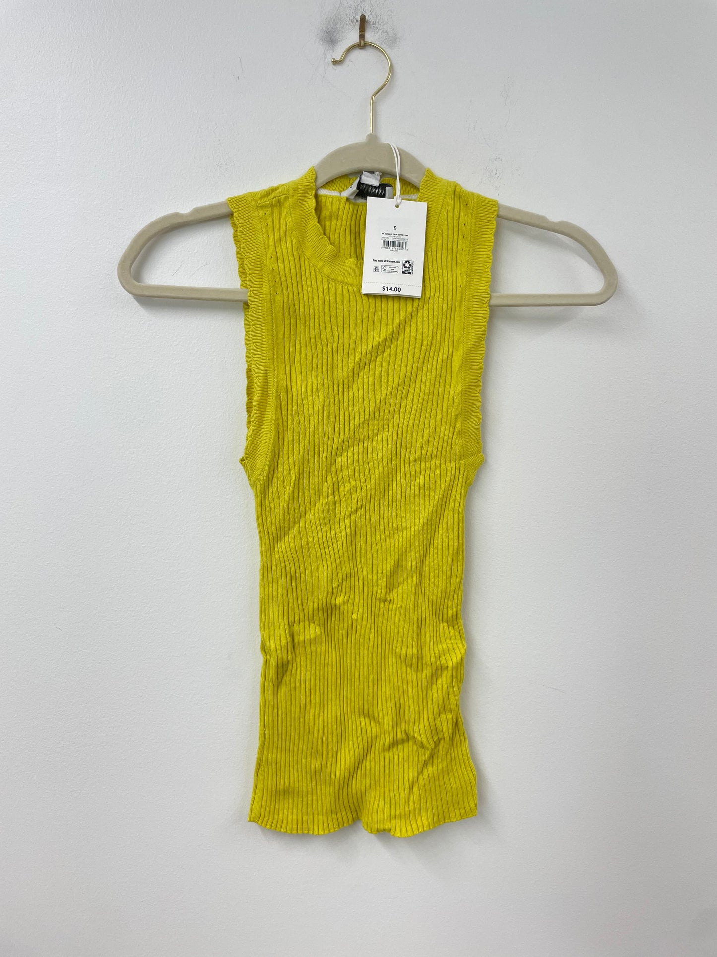 Free Assembly scalloped trim sweater tank Size S / NWT
