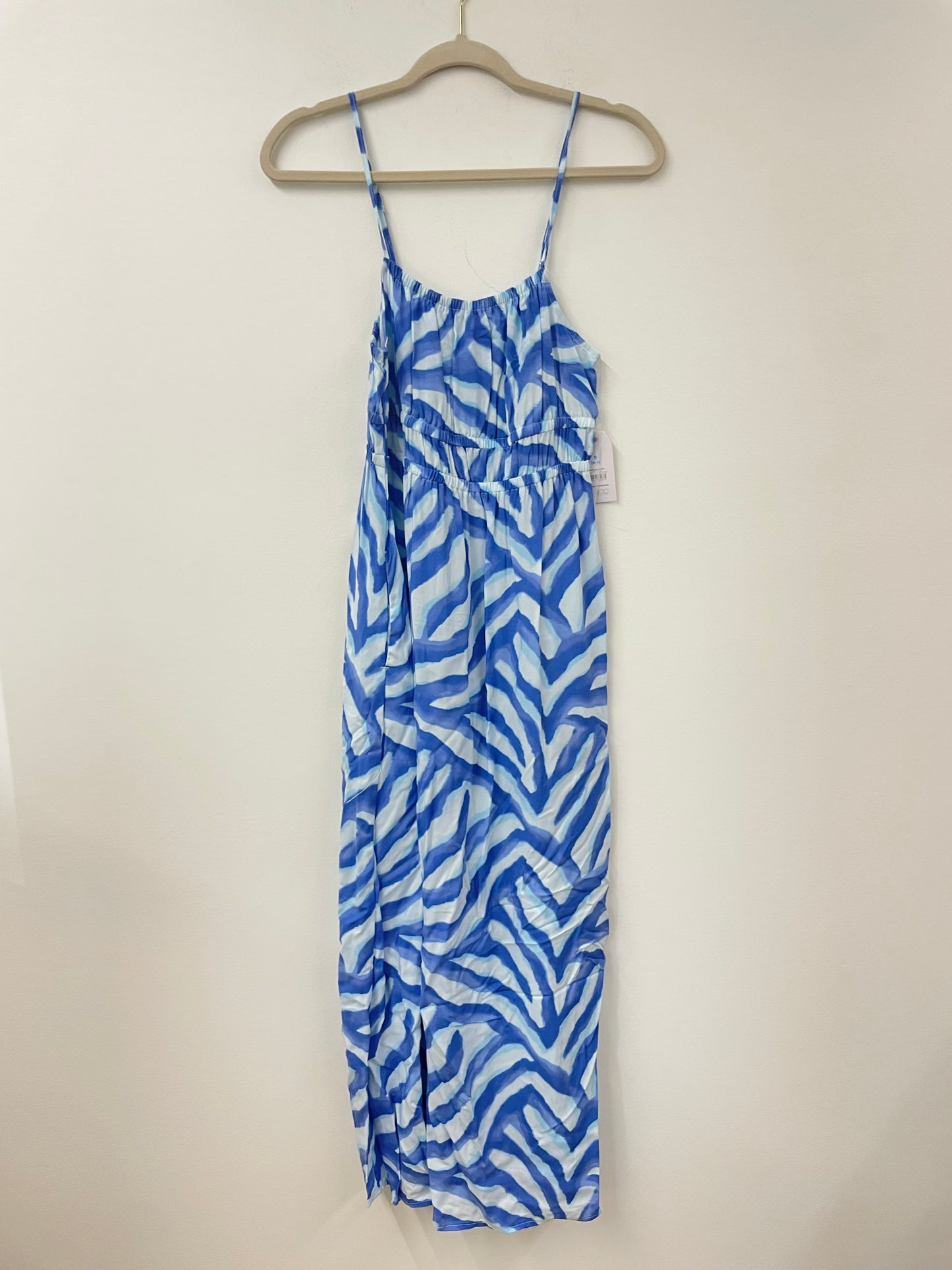 Time and Tru smocked waist dress Size S / NWT