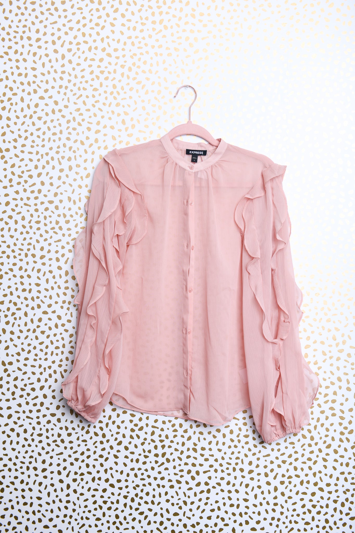 Express ruffled long sleeve button down blouse Size S \ EUC
