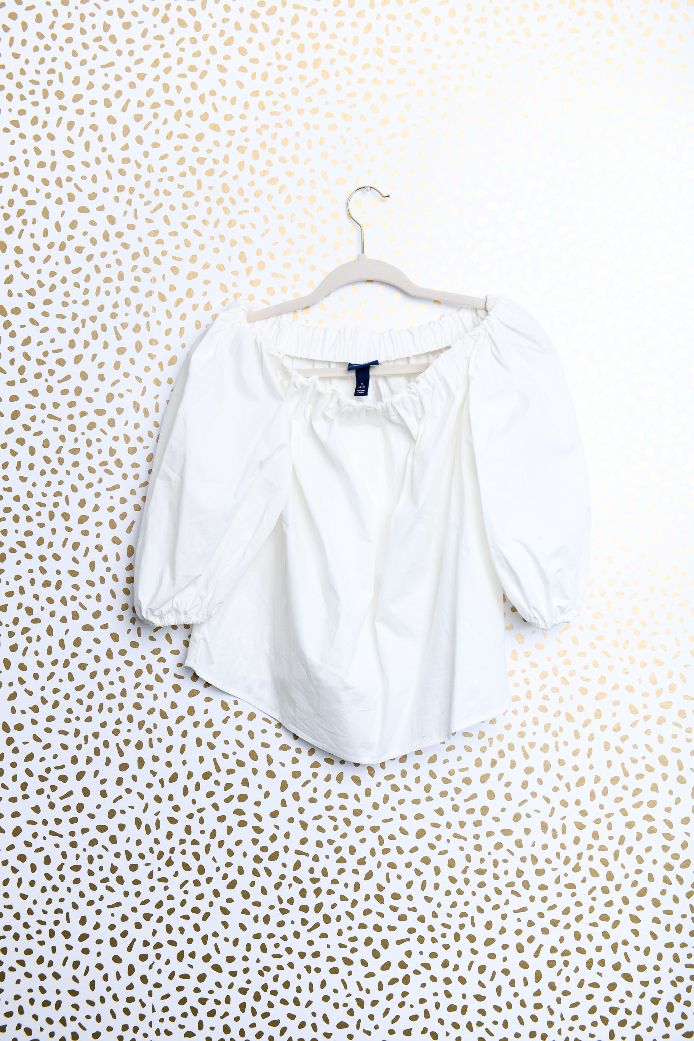 Scoop 3/4 sleeve strapless top Size S \ EUC