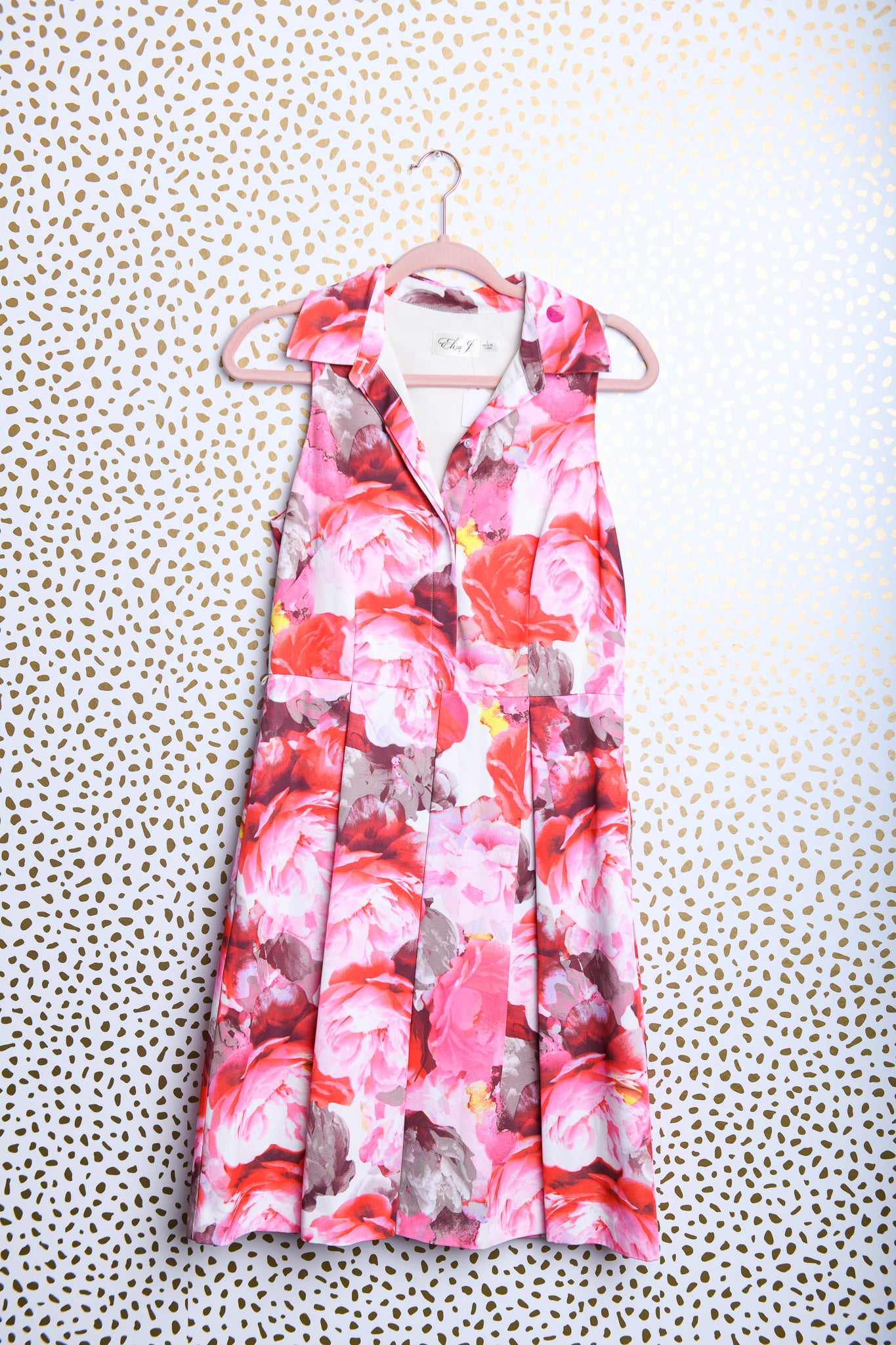 Eliza J sleeveless flare mini dress\6\EUC