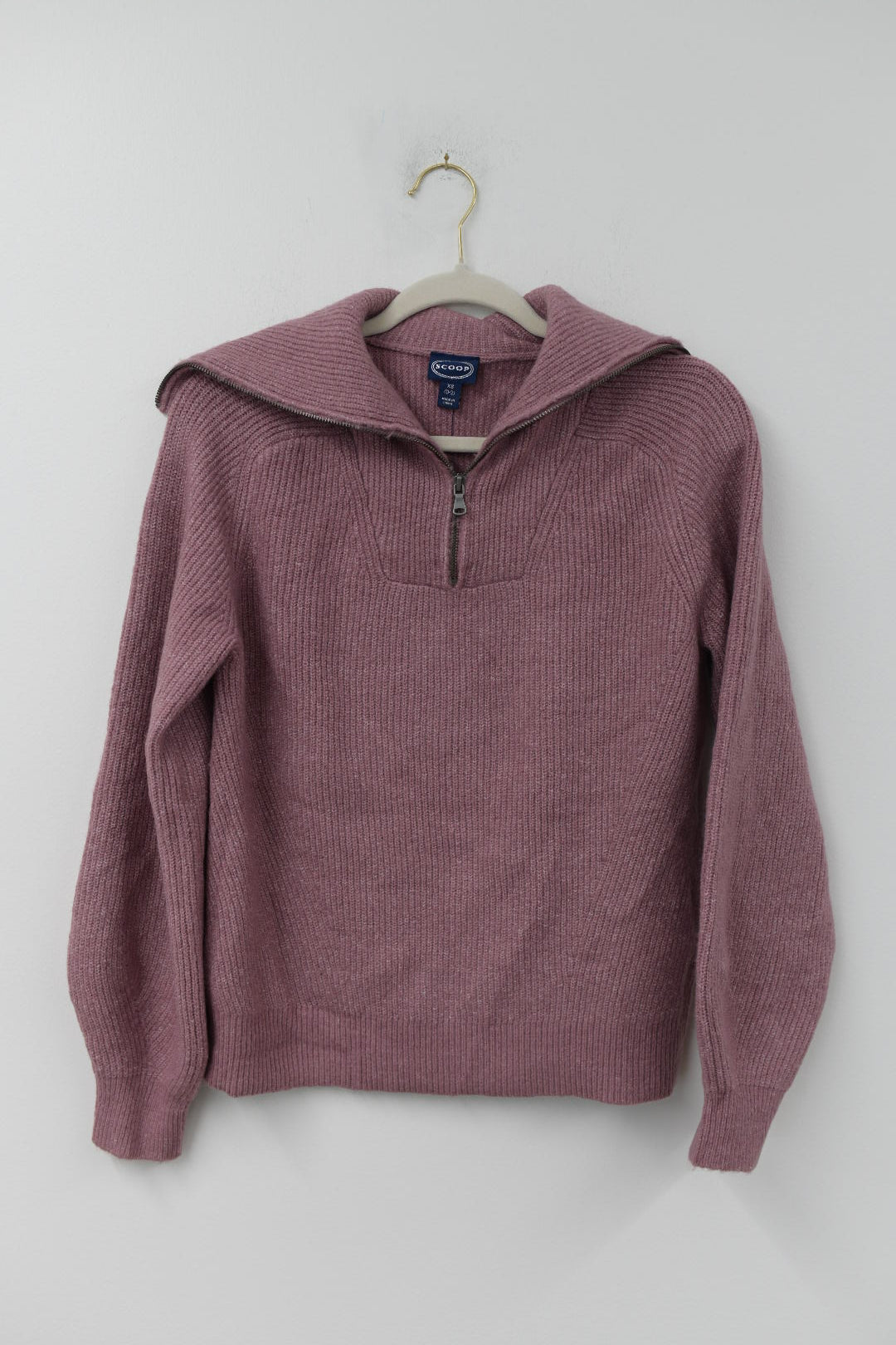 Scoop zip front sweater Size XS/NWT