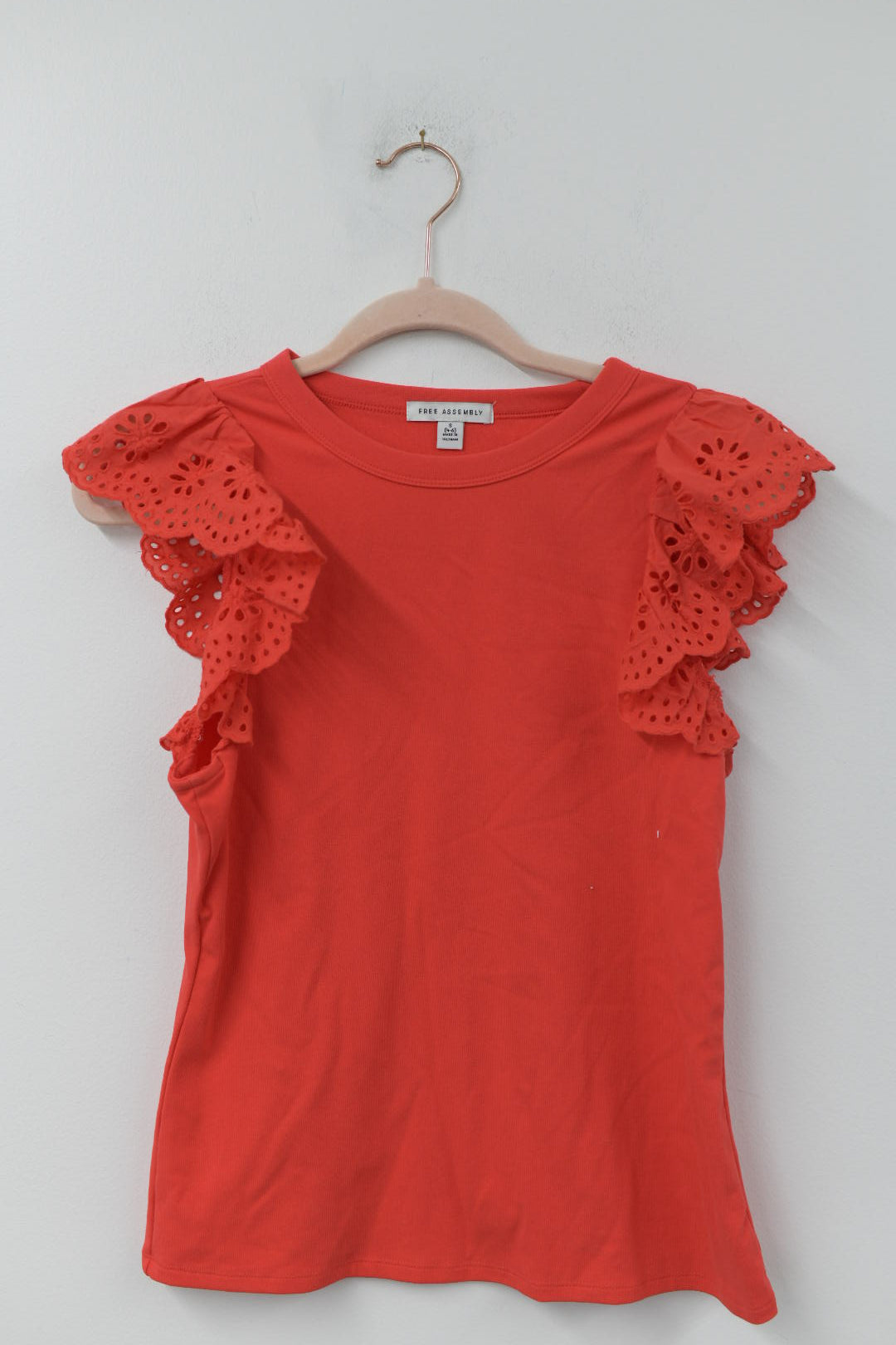 Free Assembly eyelet flutter sleeve top Size S /EUC