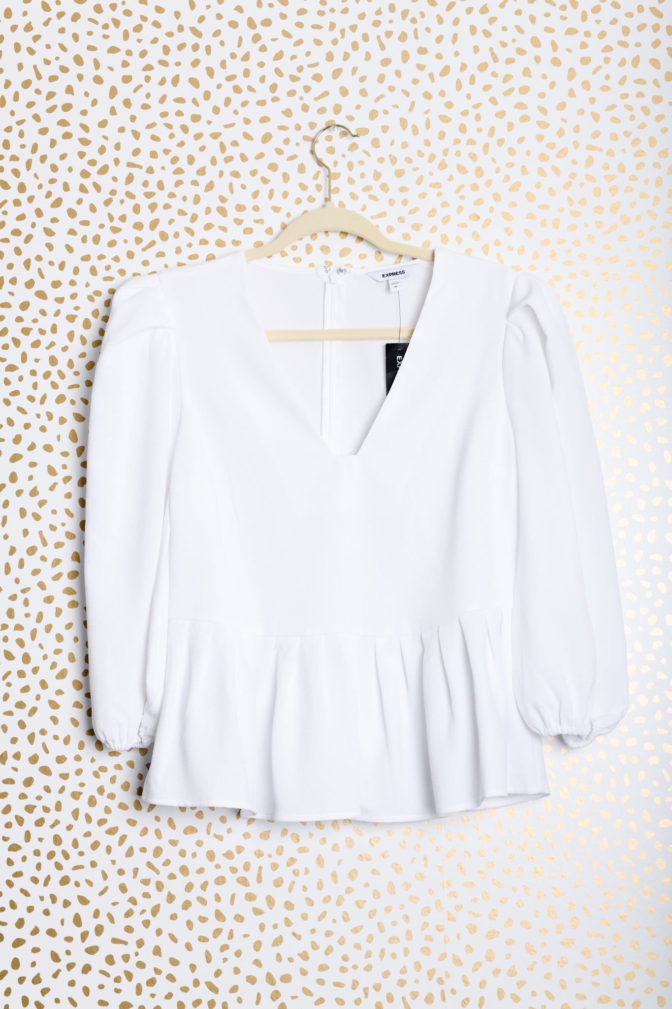 Express long sleeve shirt Size M / NWT