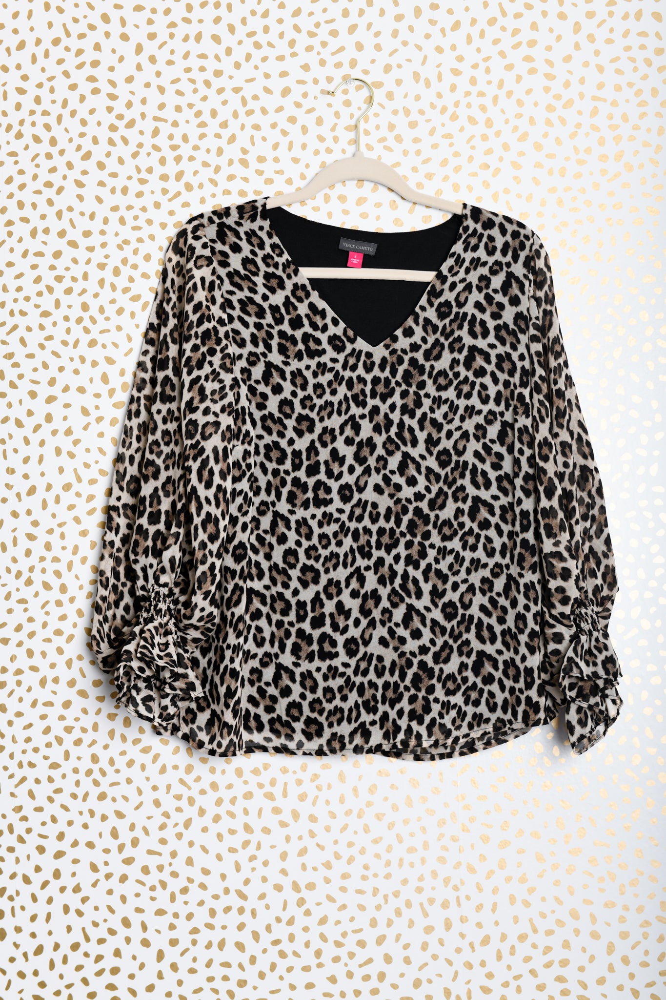 Vince Camuto long sleeve blouse Size S / EUC