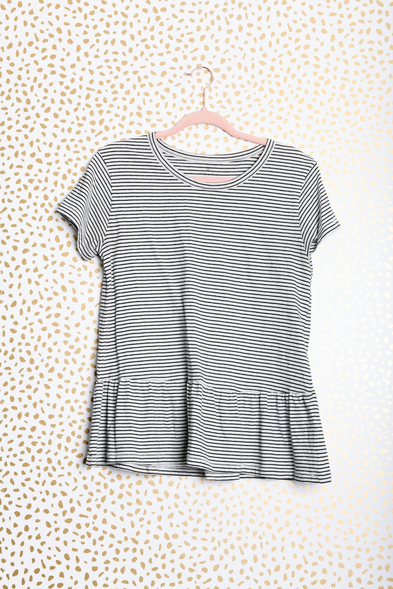 Caslon short sleeve top Size M/ EUC