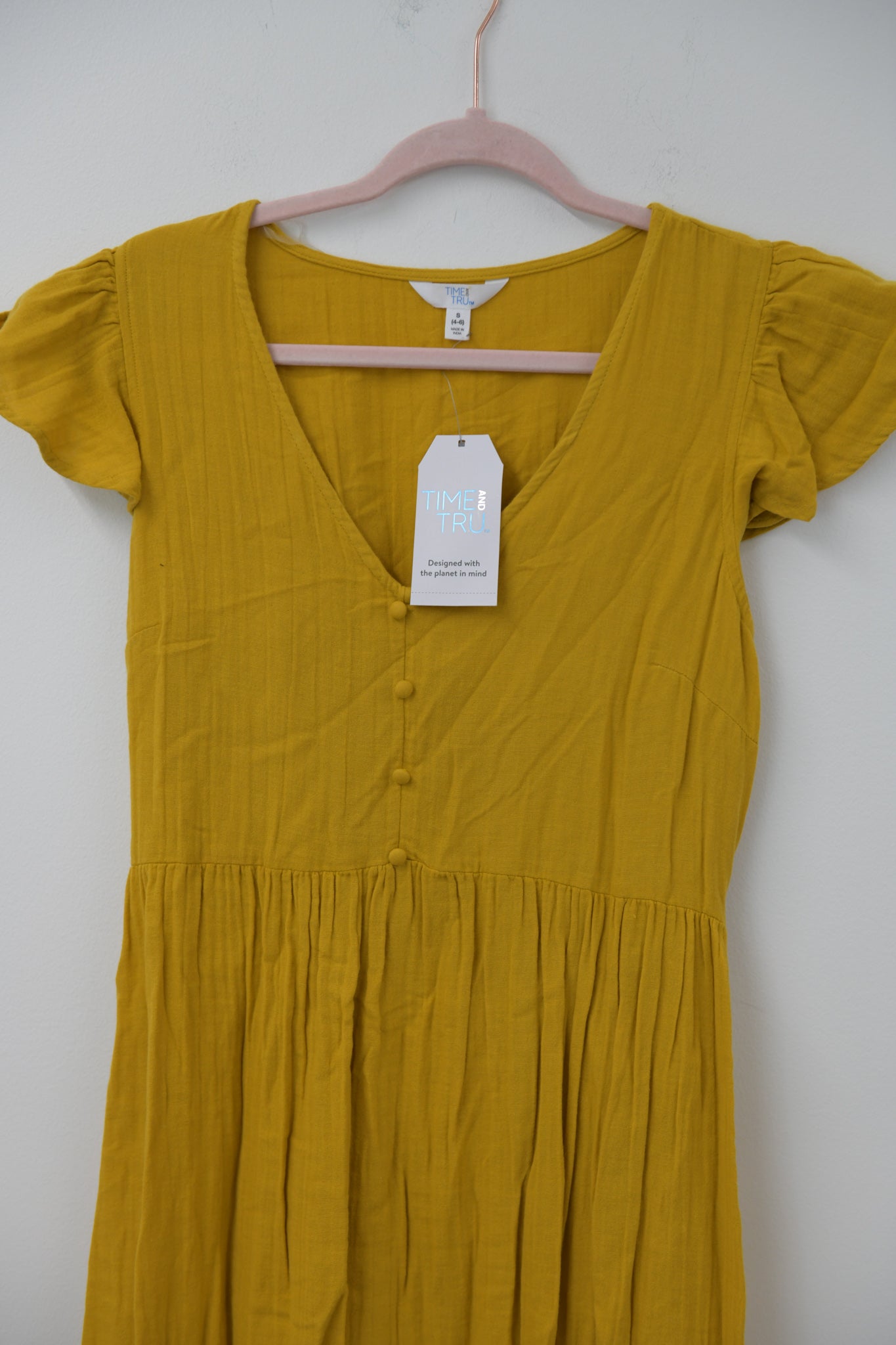 Time and Tru flutter sleeve midi dress Size S / NWT
