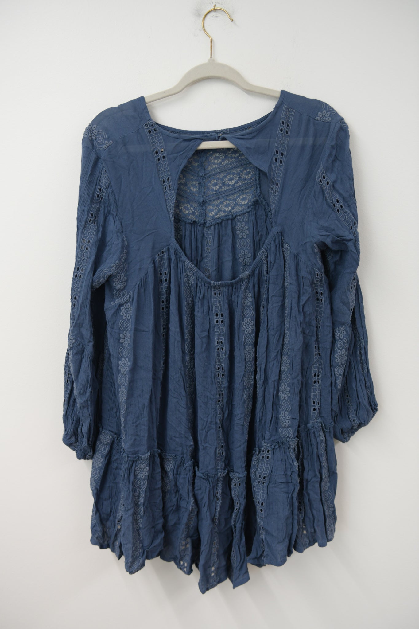 Free People long sleeve blouse Size S / EUC