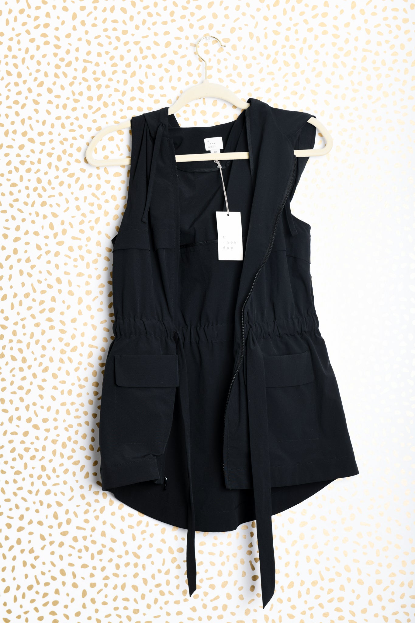 A New Day vest Size XS/ NWT