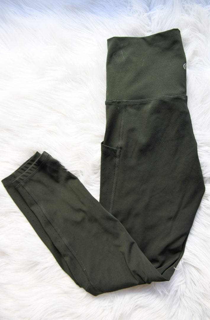 Champion high rise capri leggings Size S / EUC