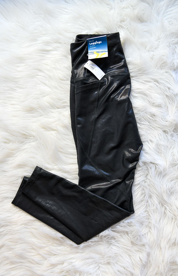 Old Navy powersoft high rise 7/8 leggings Size S / NWT