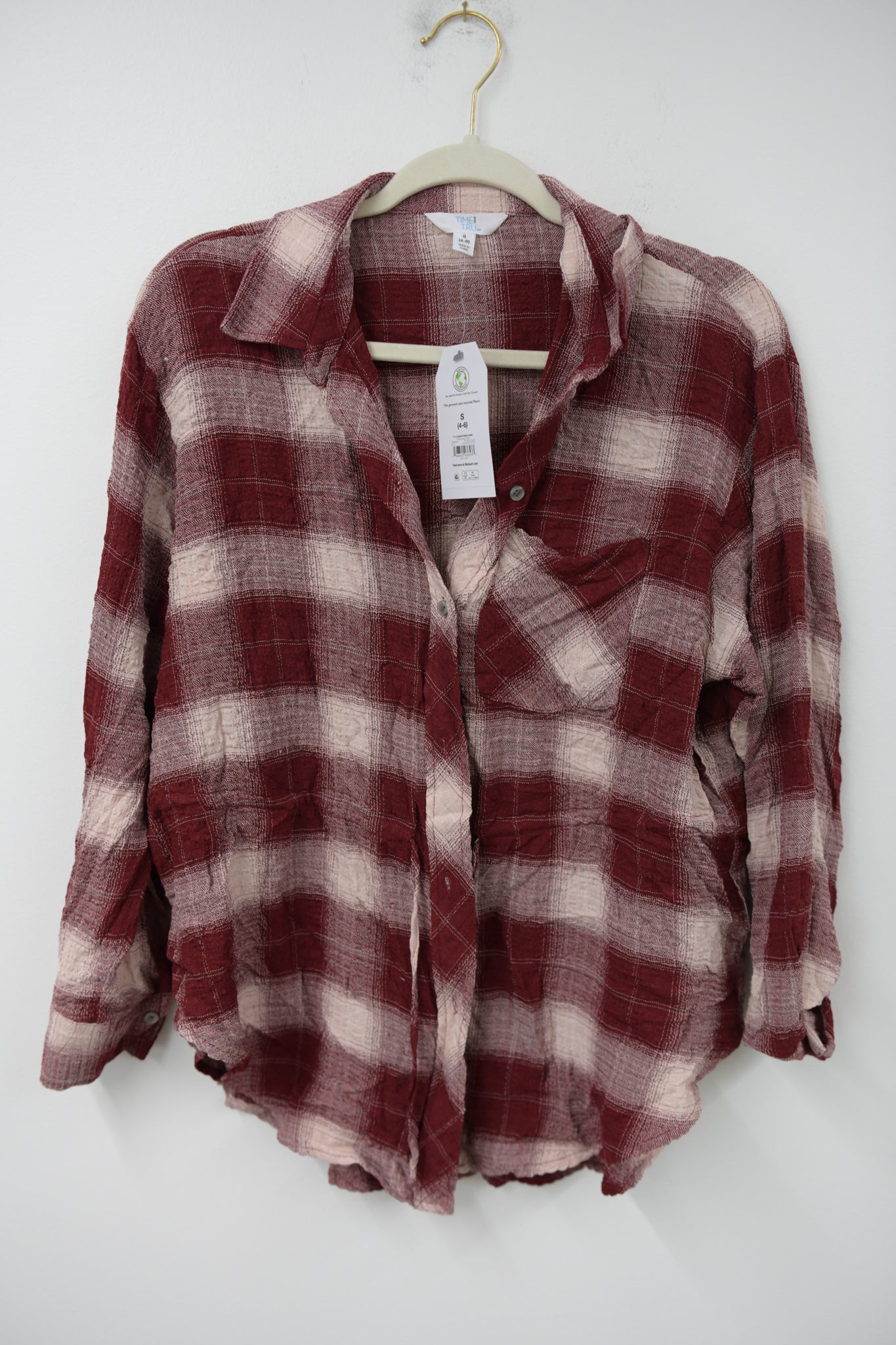 Time and Tru long sleeve button up shirt Size S / NWT