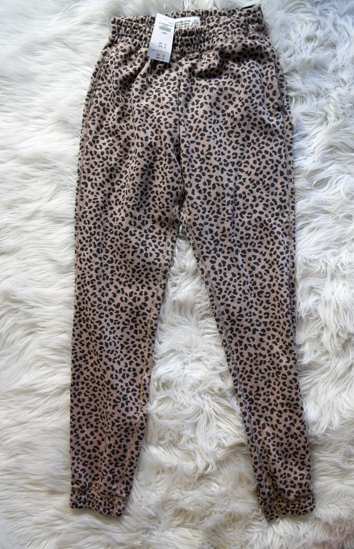 Abercrombie & Fitch sweat pants Size XS / NWT